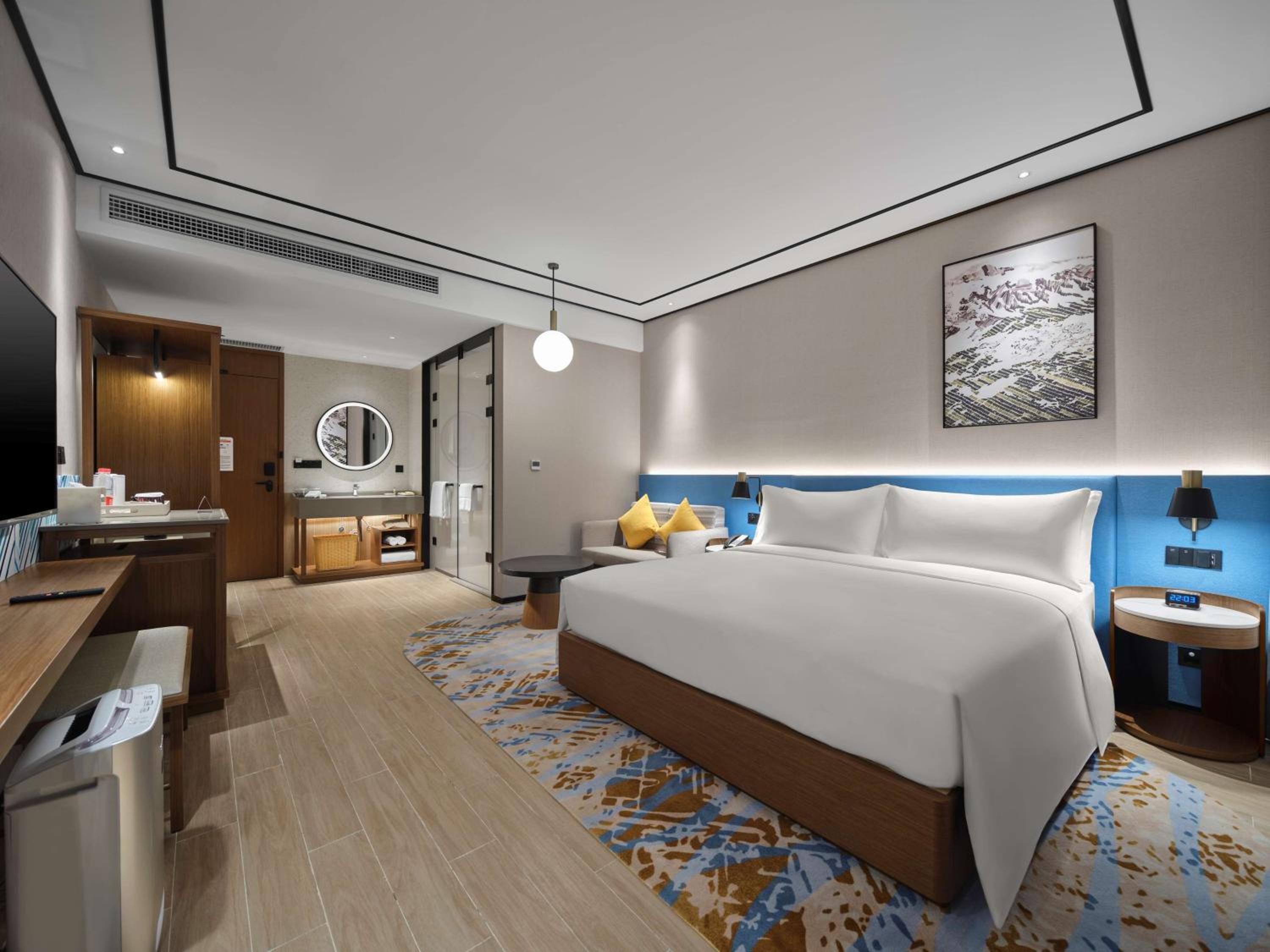Superior King Room - Photo 1
