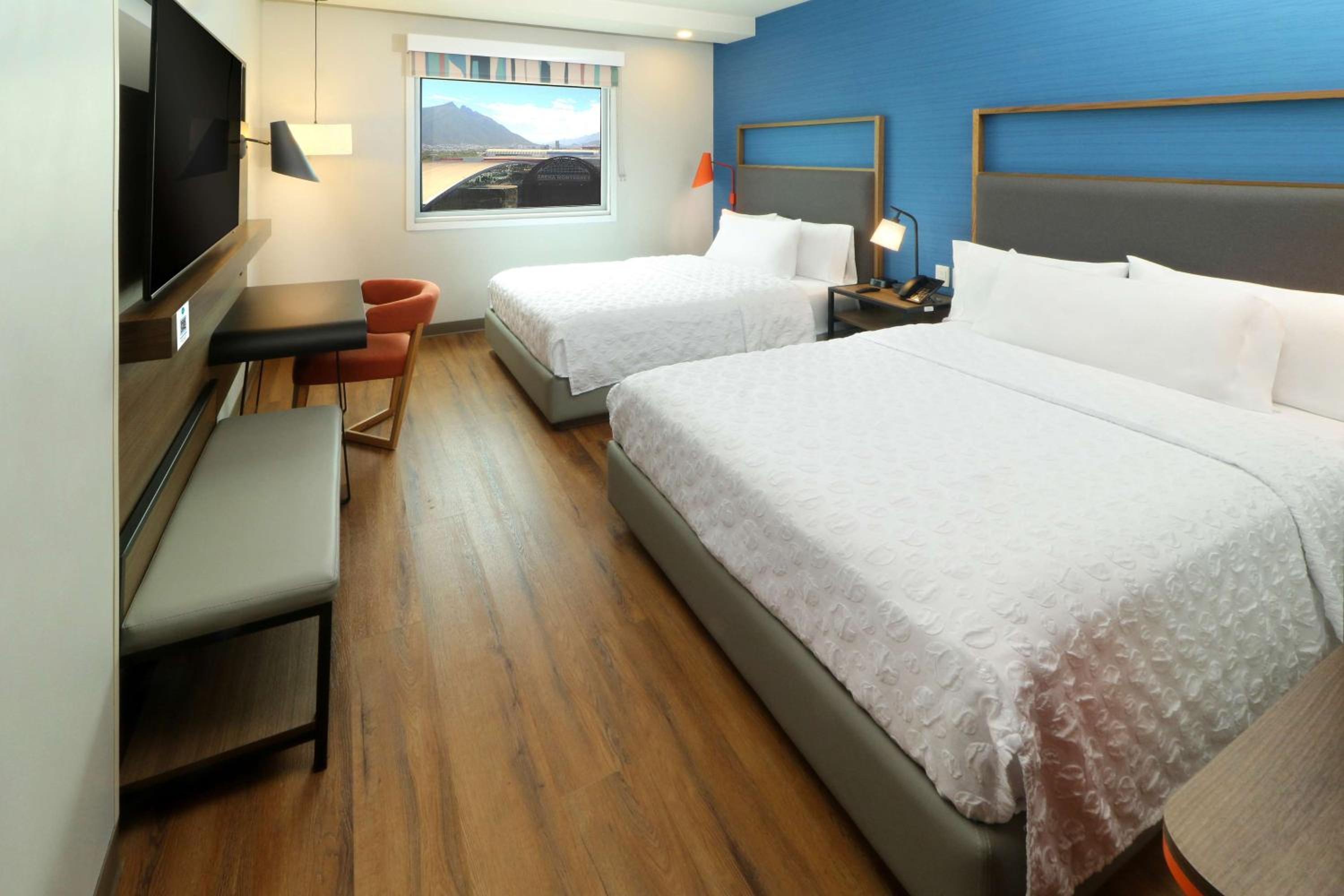 Double Room with Two Double Beds and Walk-In Shower - Photo 1