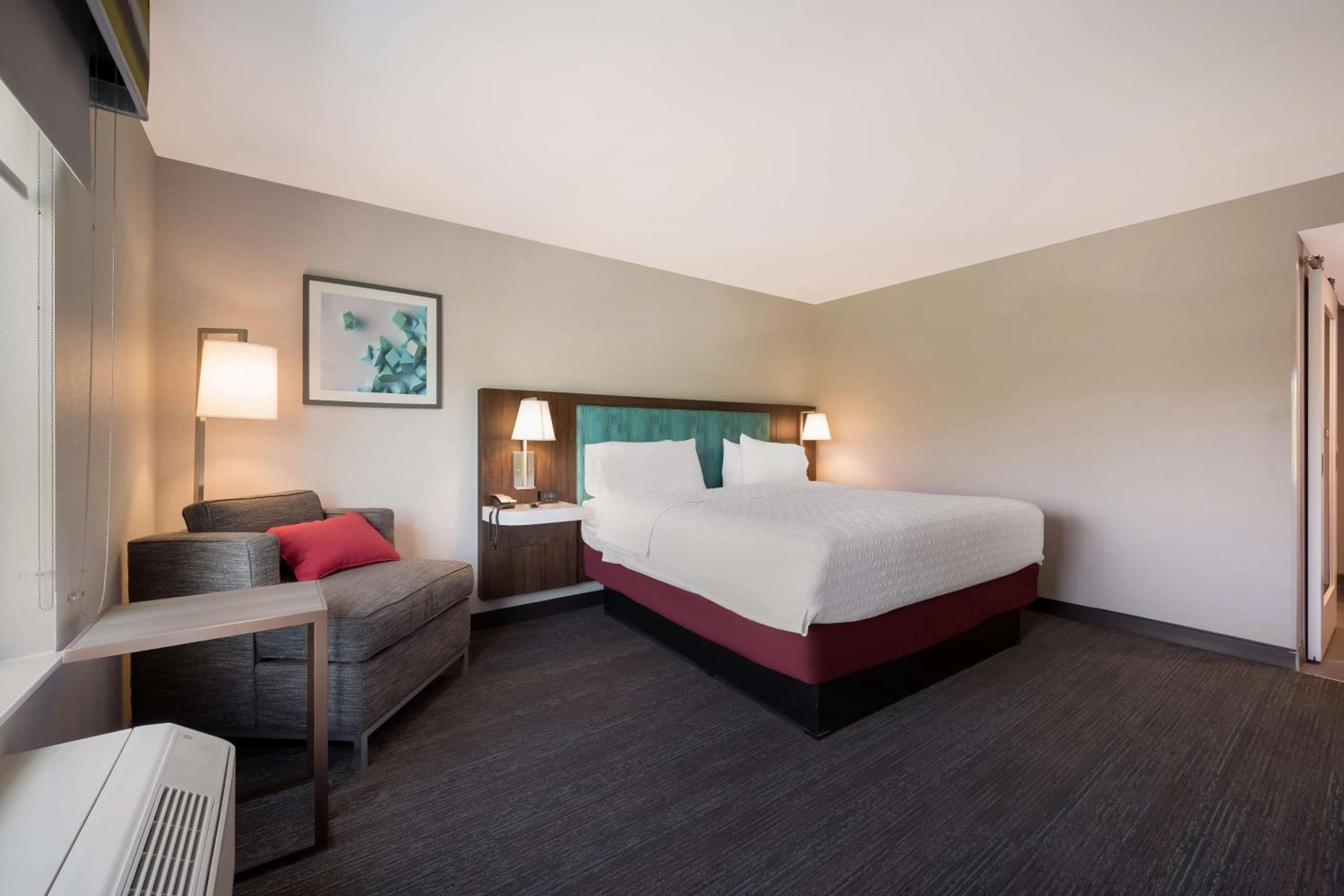 King Room - Hearing Access - Photo 2