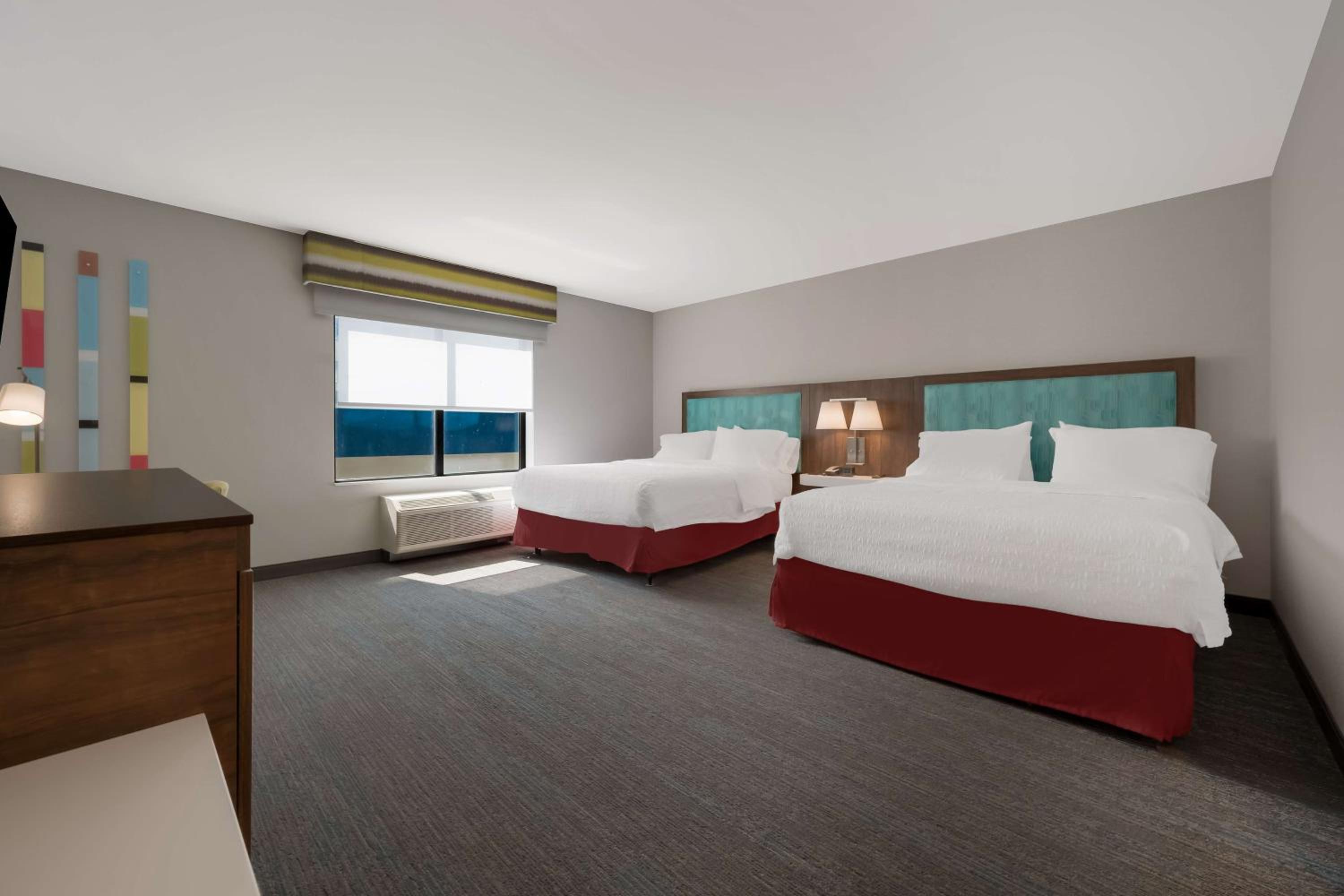 Queen Room with Two Queen Beds and Bath Tub - Mobility Access - Photo 1