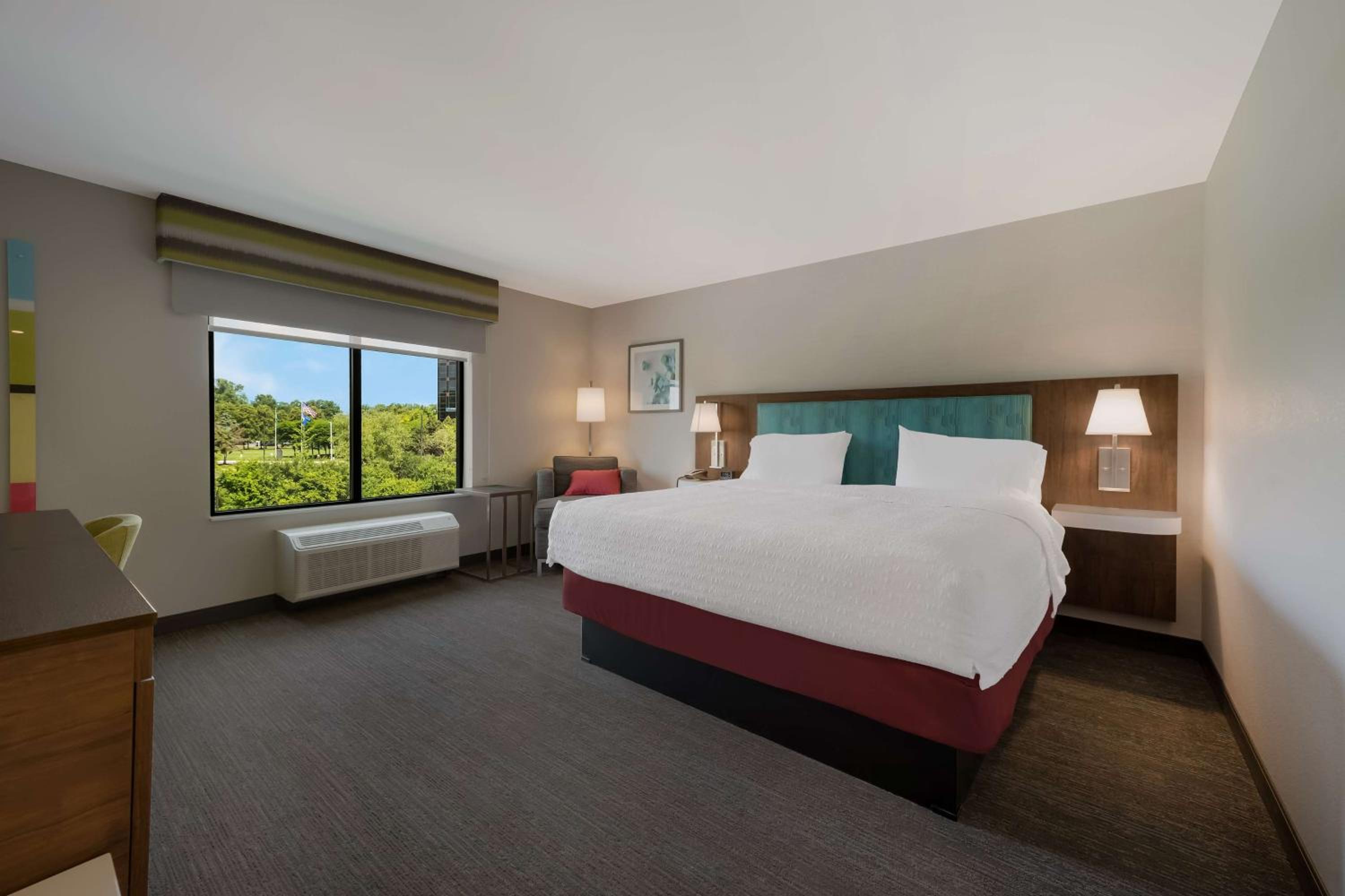 King Room - Hearing Access - Photo 4