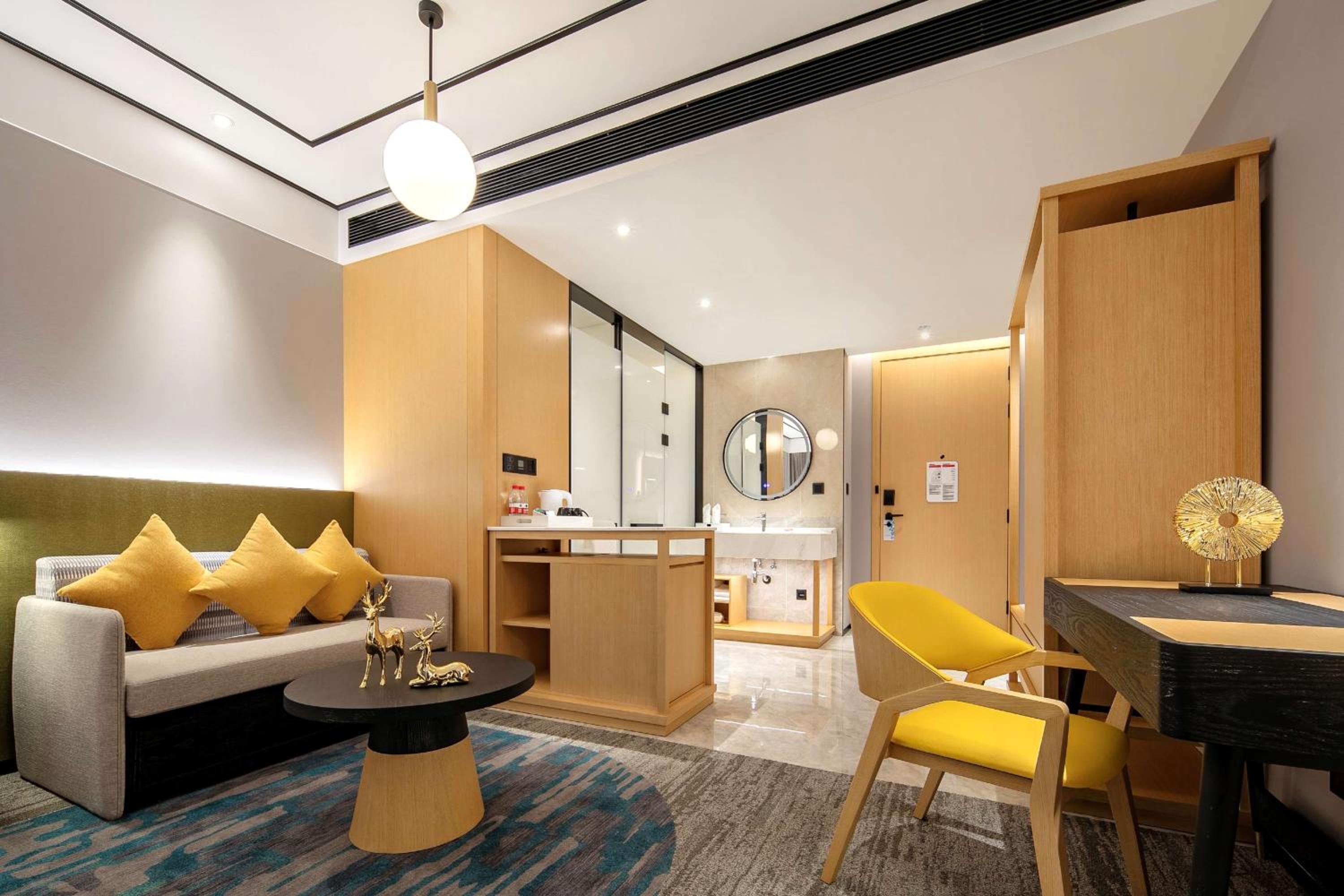 Superior King Room photo 1