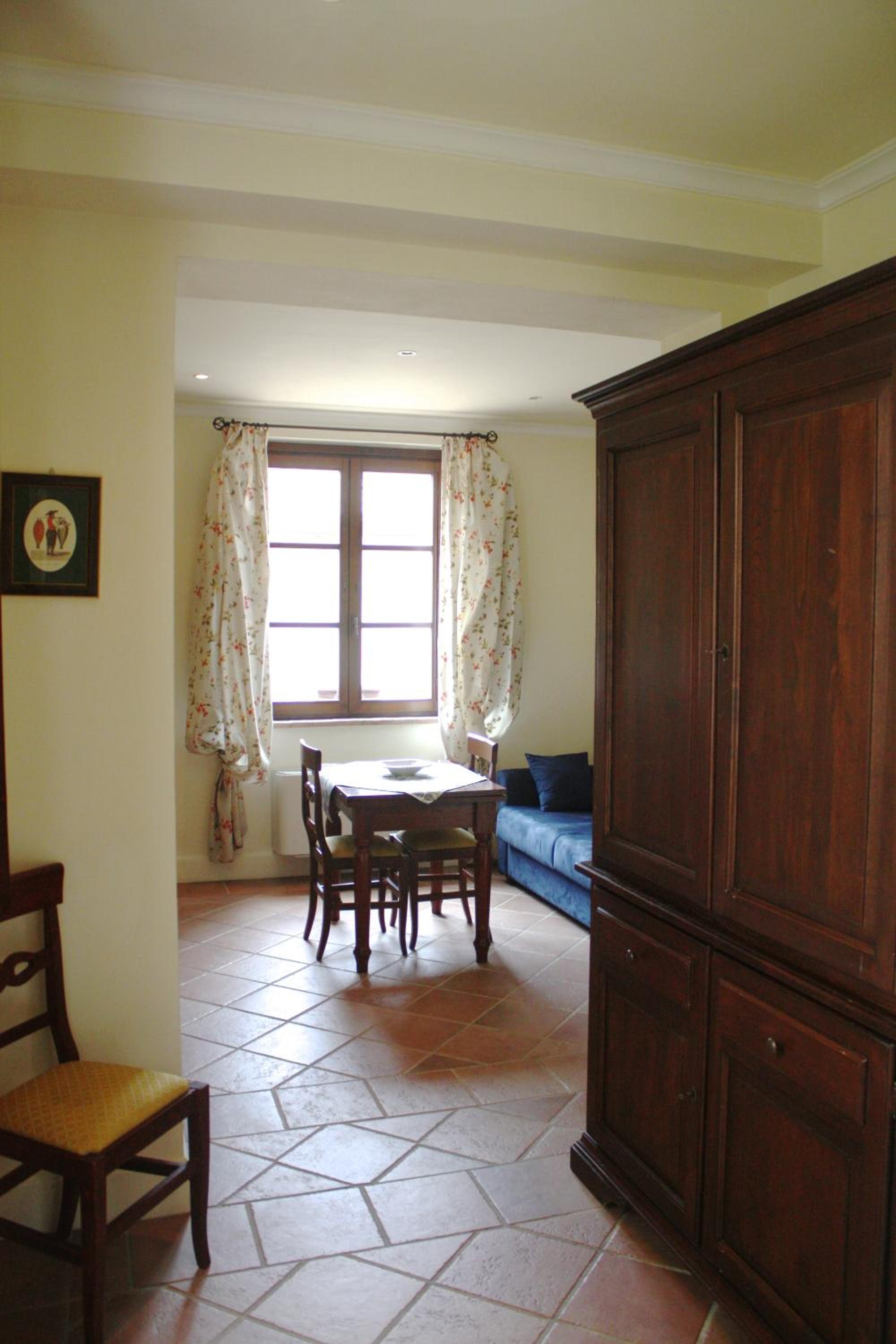 Apartment - Photo 11