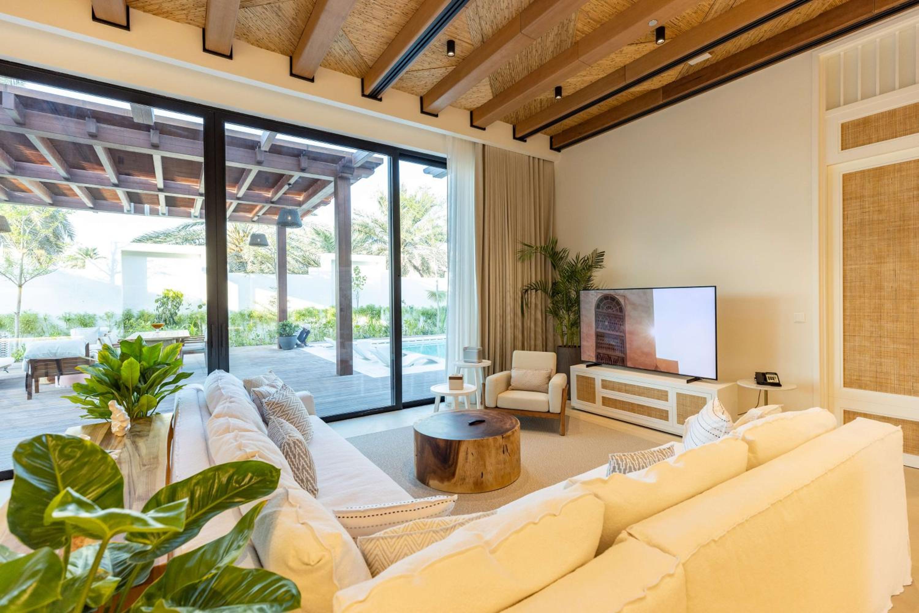 Two-Bedroom Villa with Private Pool - Photo 15
