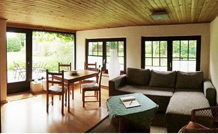 One-Bedroom House photo 1