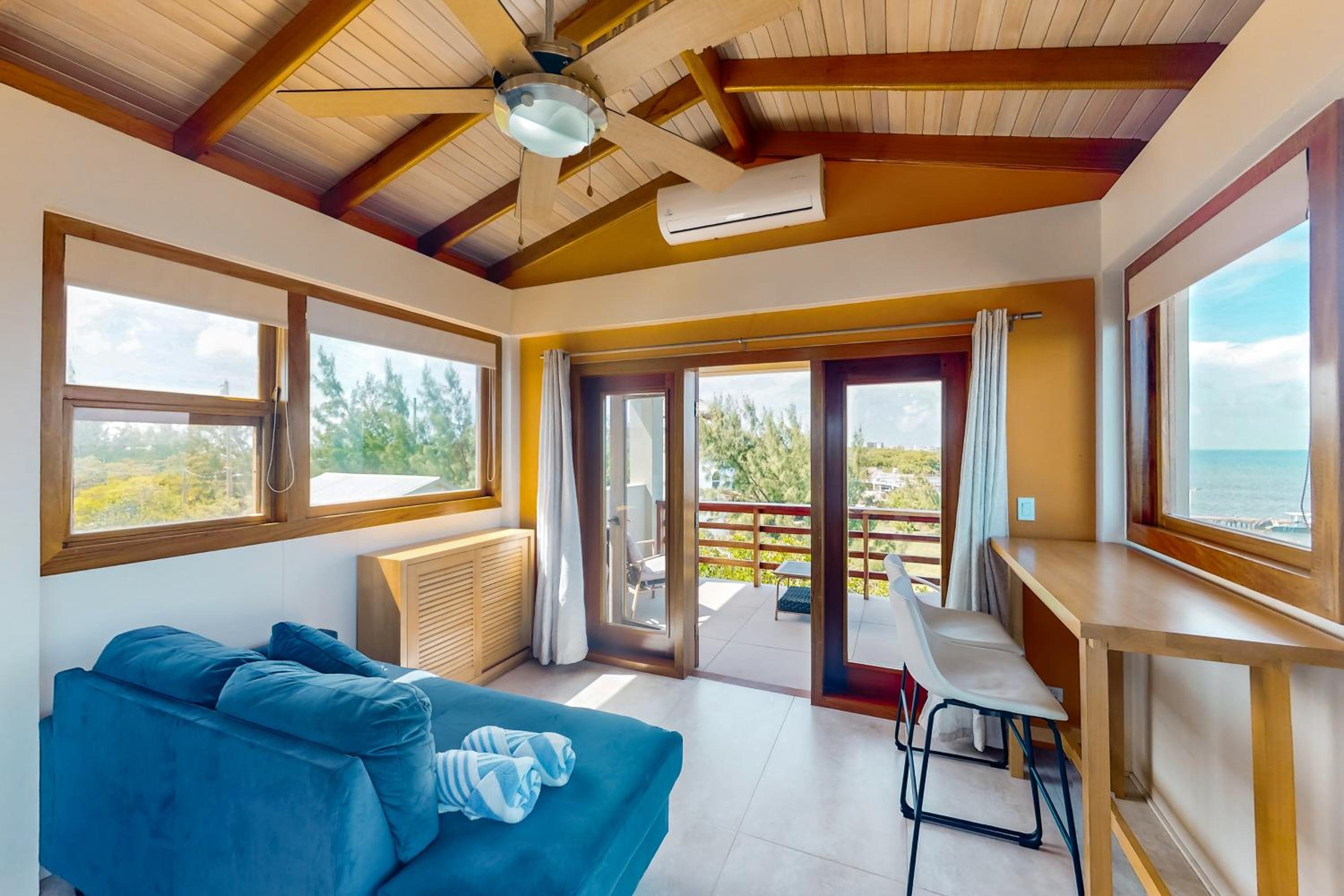 Villa photo 1