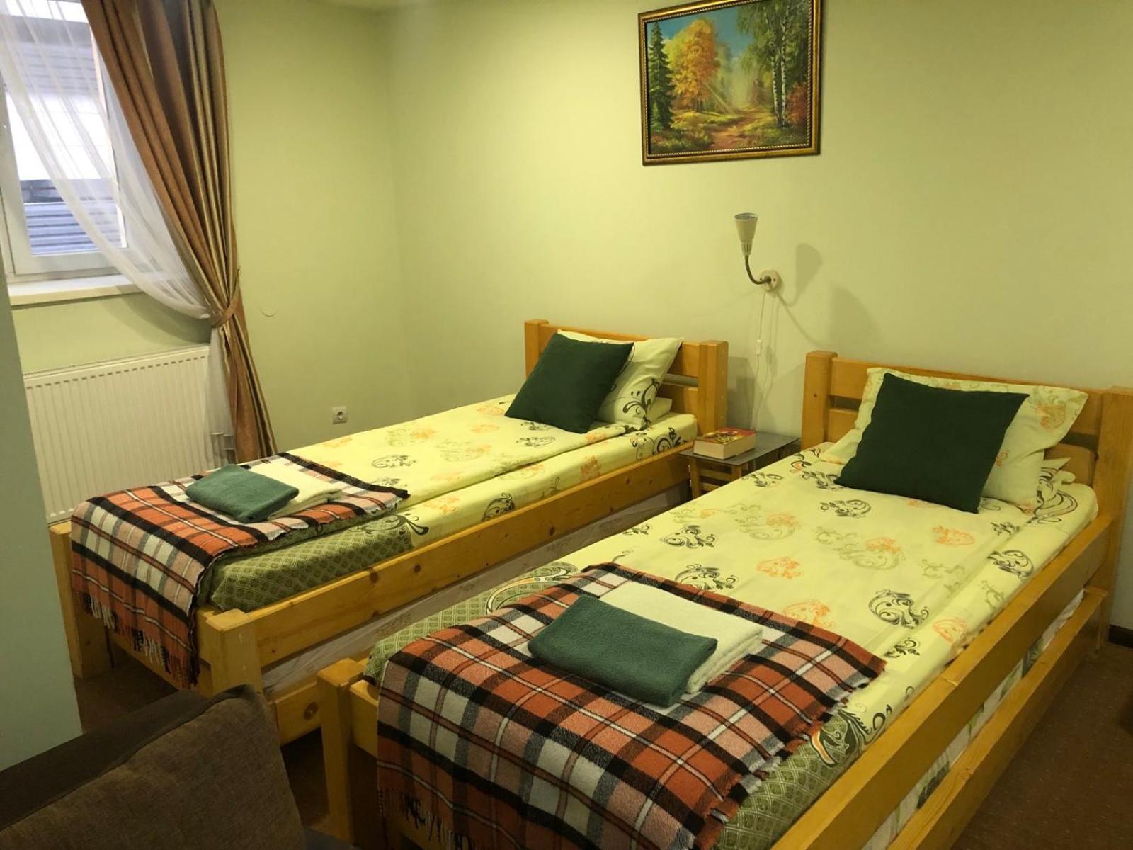 Double Room with Private External Bathroom photo 2