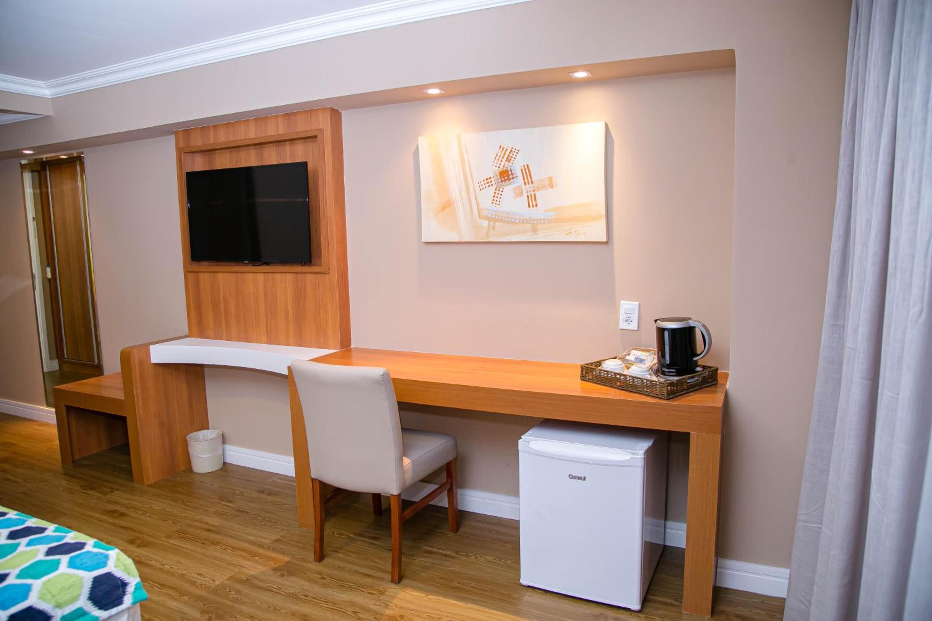 Superior King Room - Photo 5