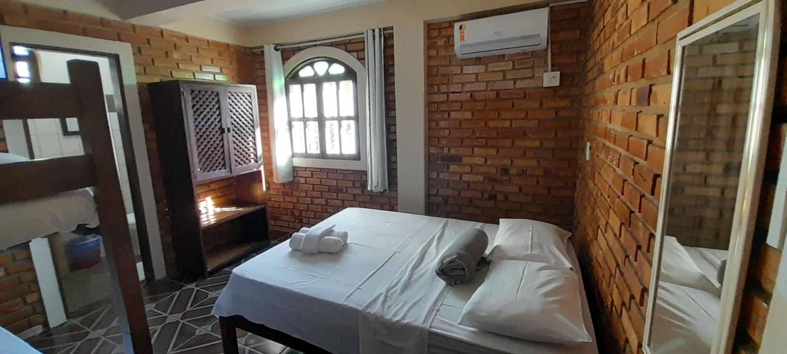 Quadruple Room with Air Conditioner photo 3