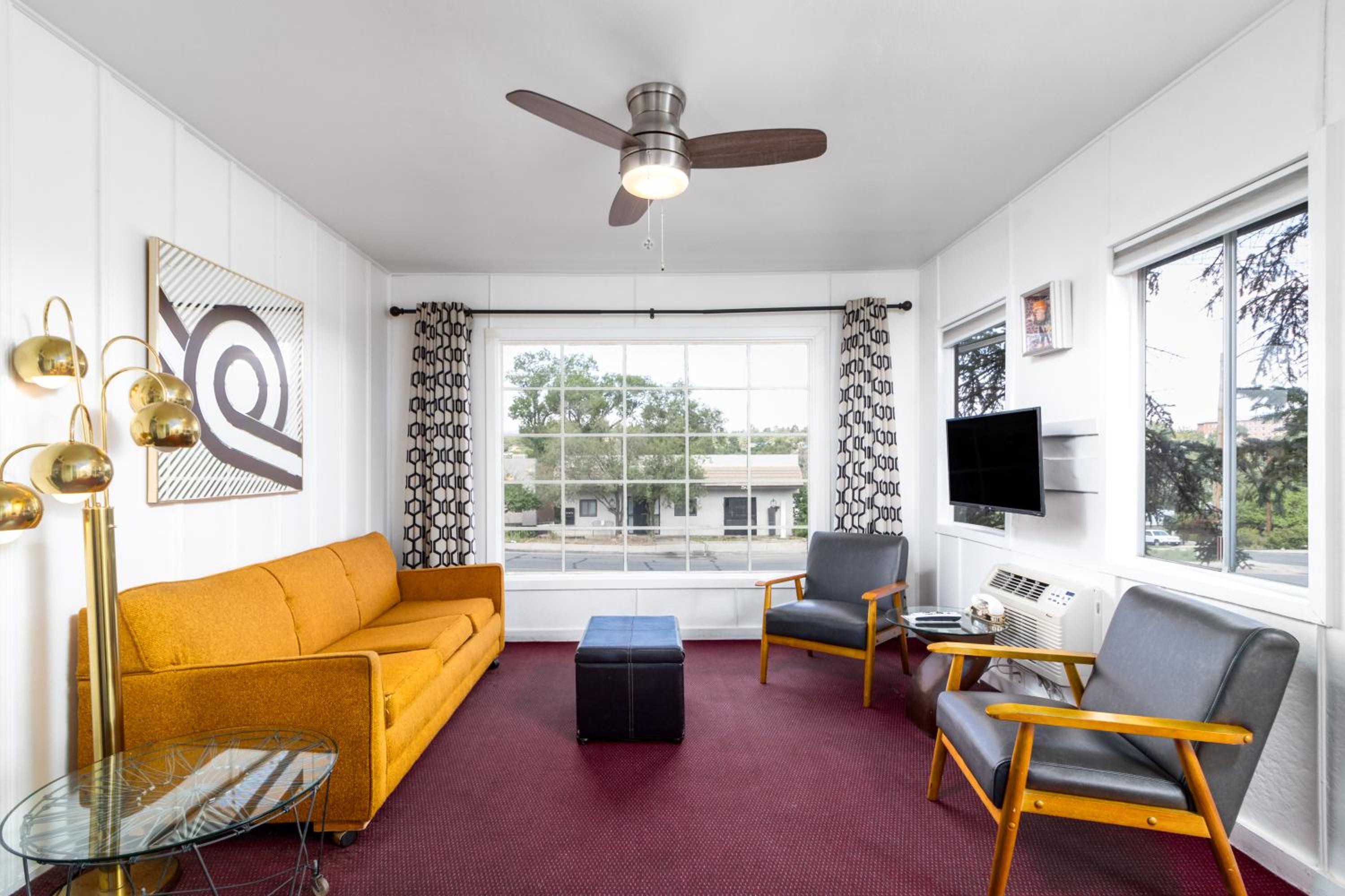 Two-Bedroom Apartment photo 1