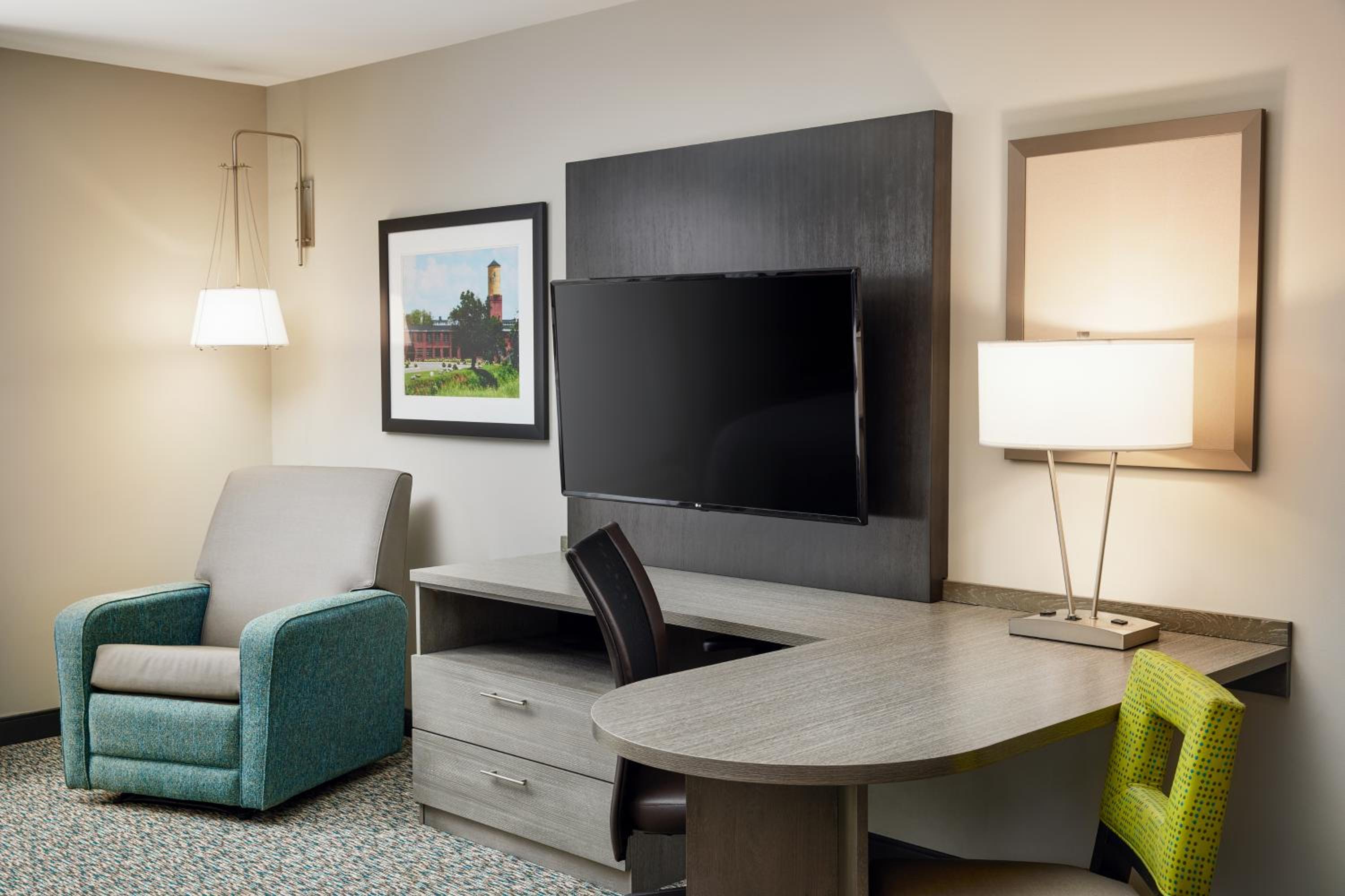 King Studio Suite - Photo 5