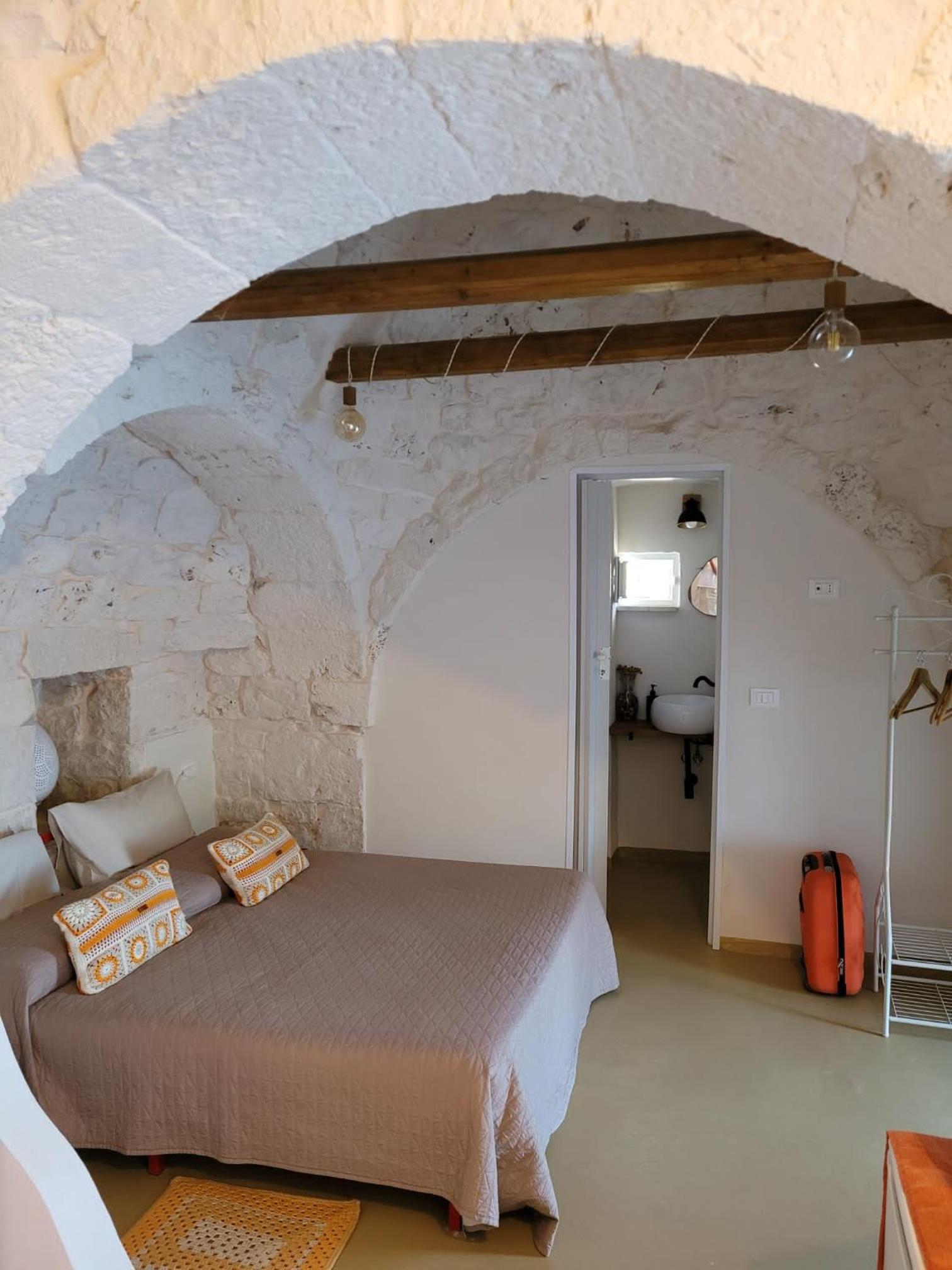 One-Bedroom House photo 1