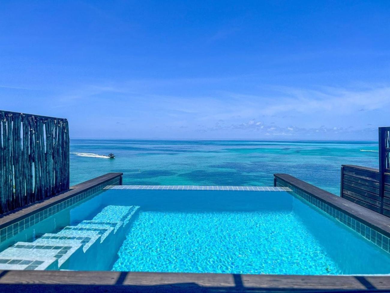 Sunset Plunge Pool Cottage