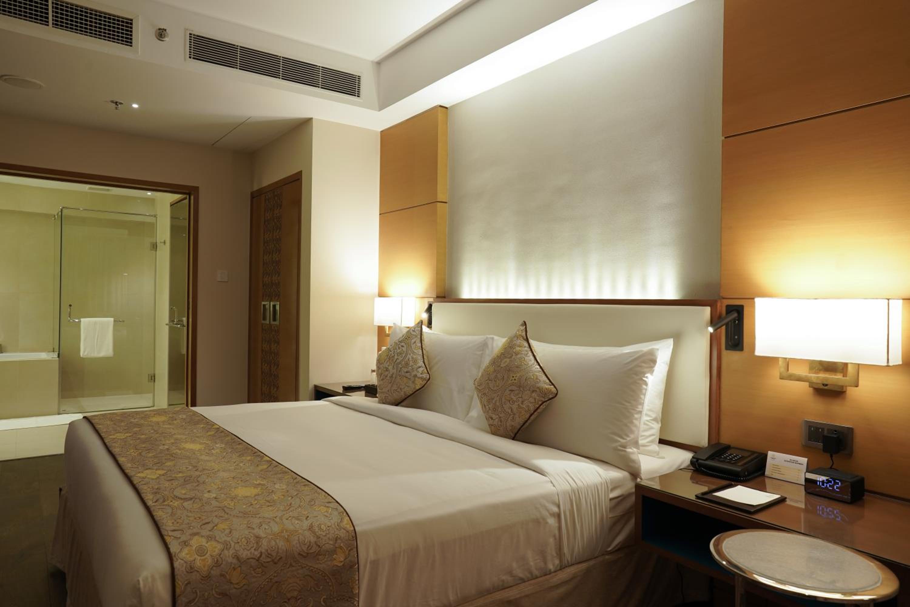 Suite with City View