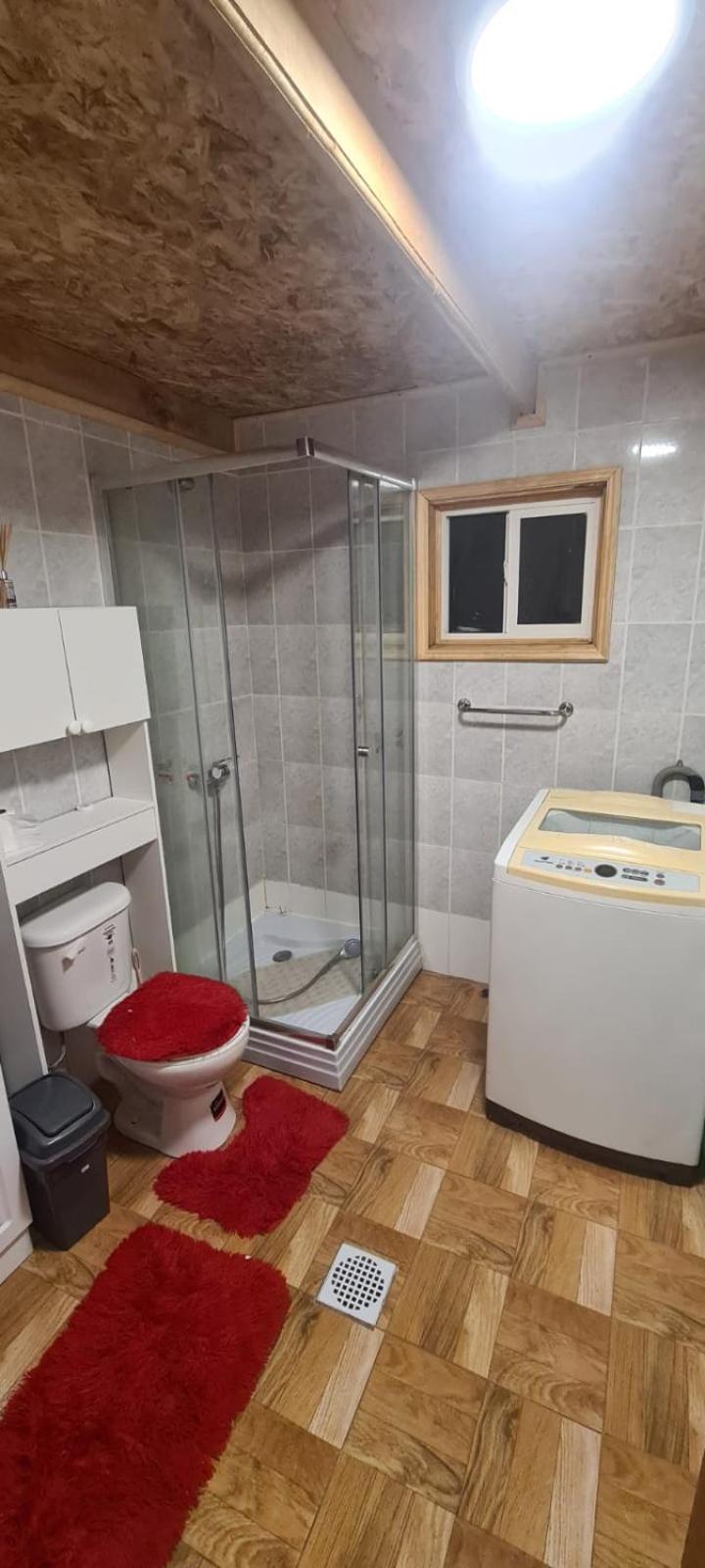 One-Bedroom House photo 2