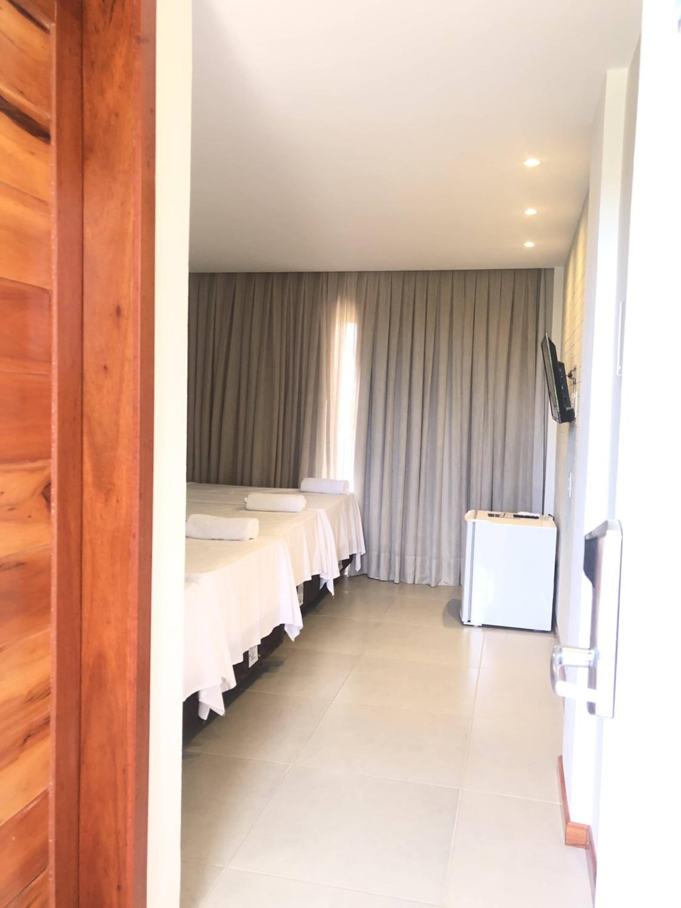 Quadruple Room - Photo 4