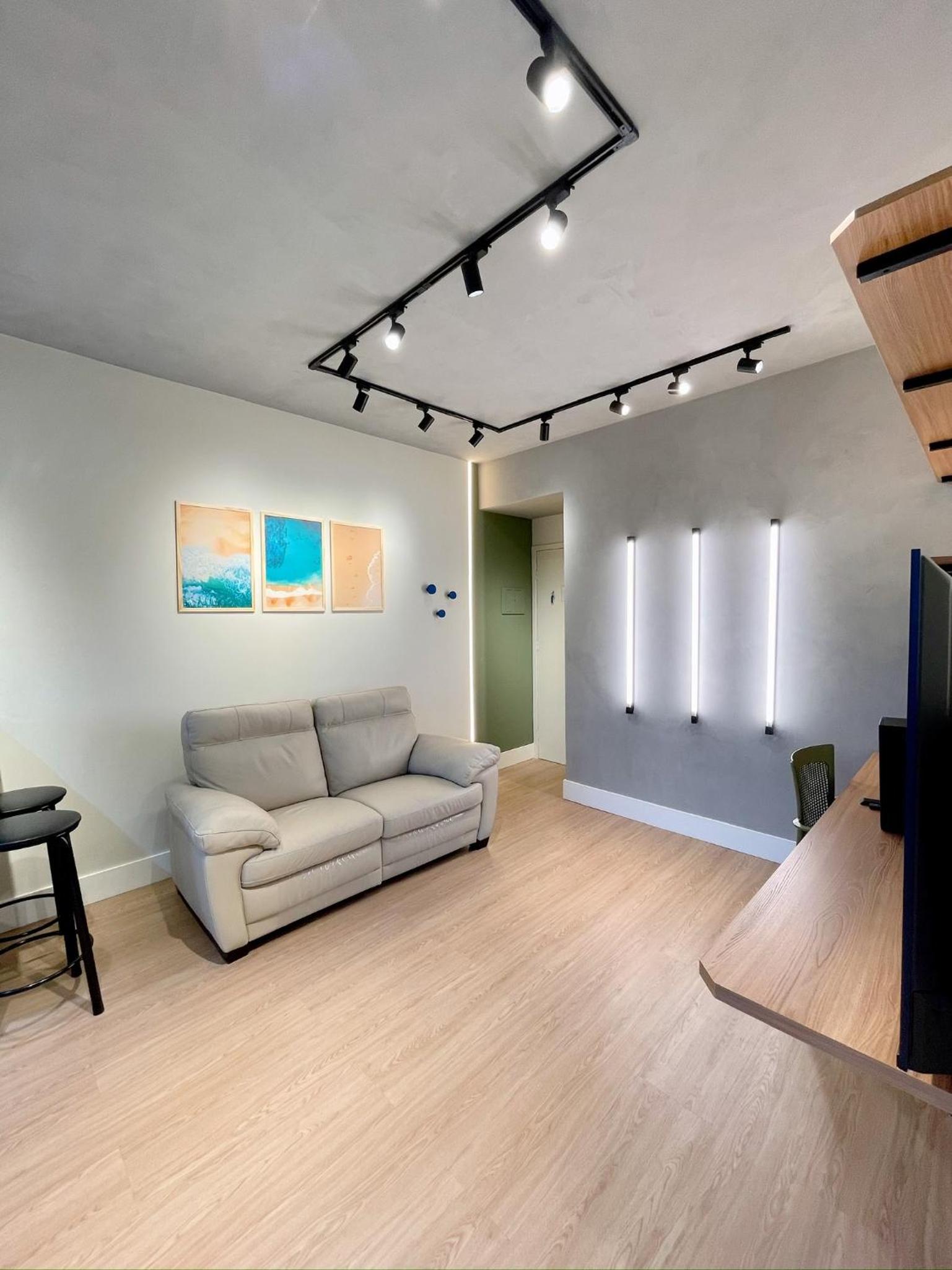One-Bedroom Apartment photo 3