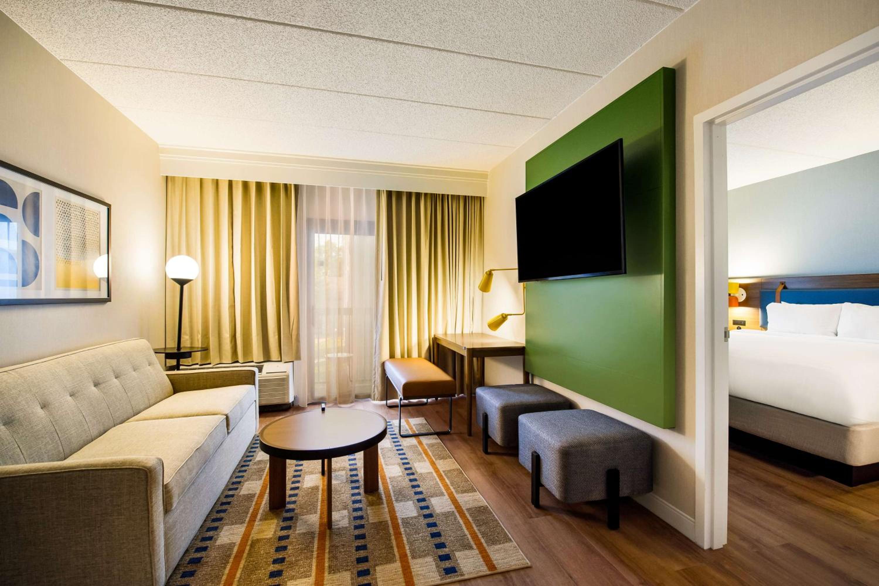One-Bedroom King Suite - Photo 1