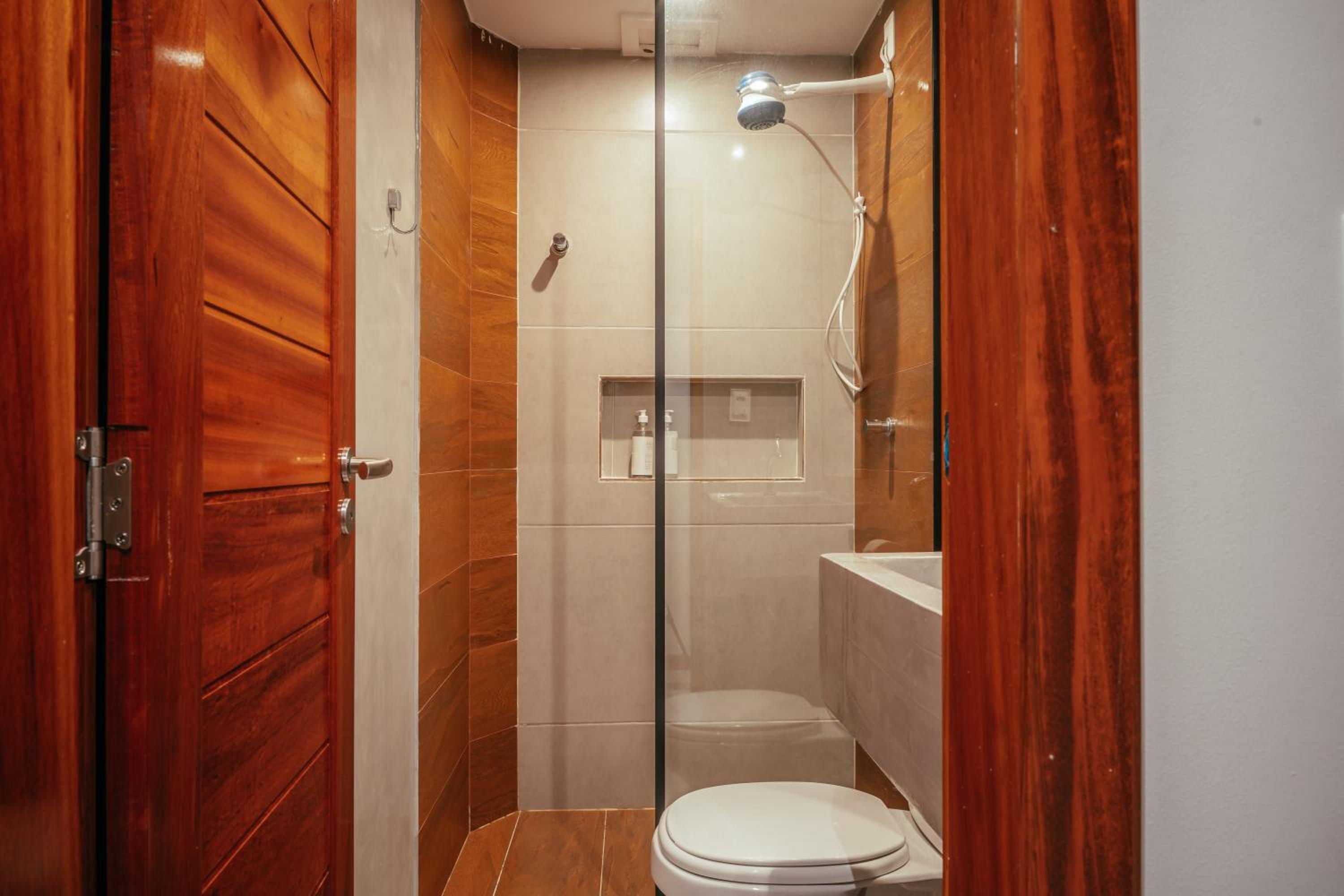 Standard Triple Room - Photo 6