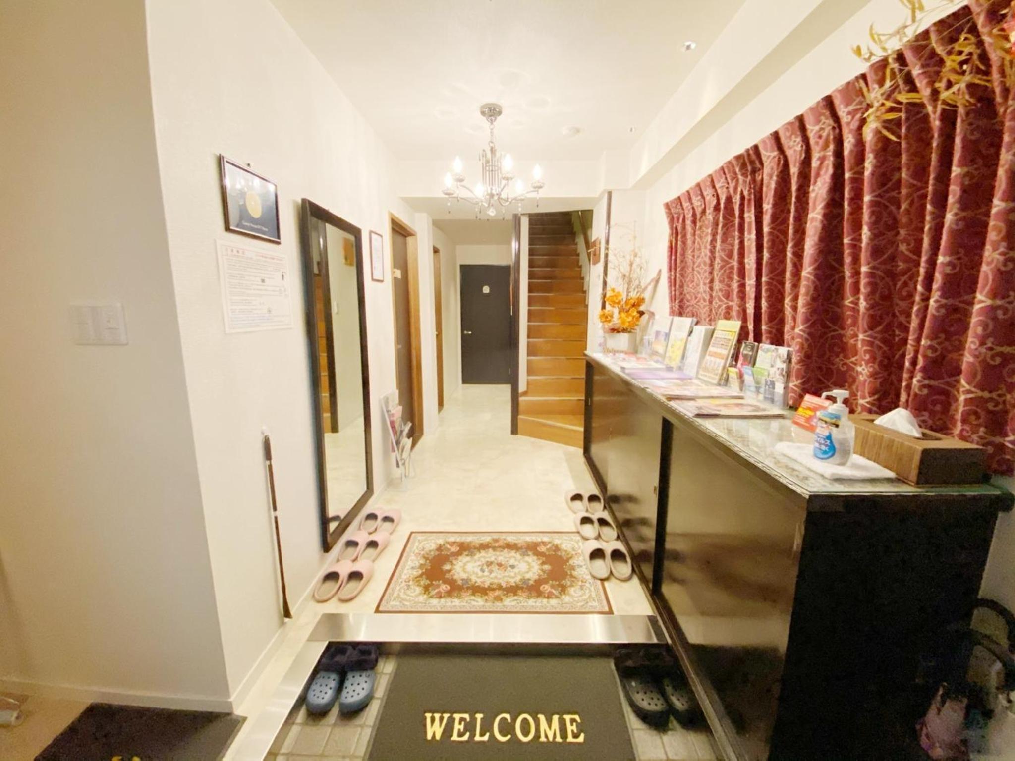 Apartment photo 1