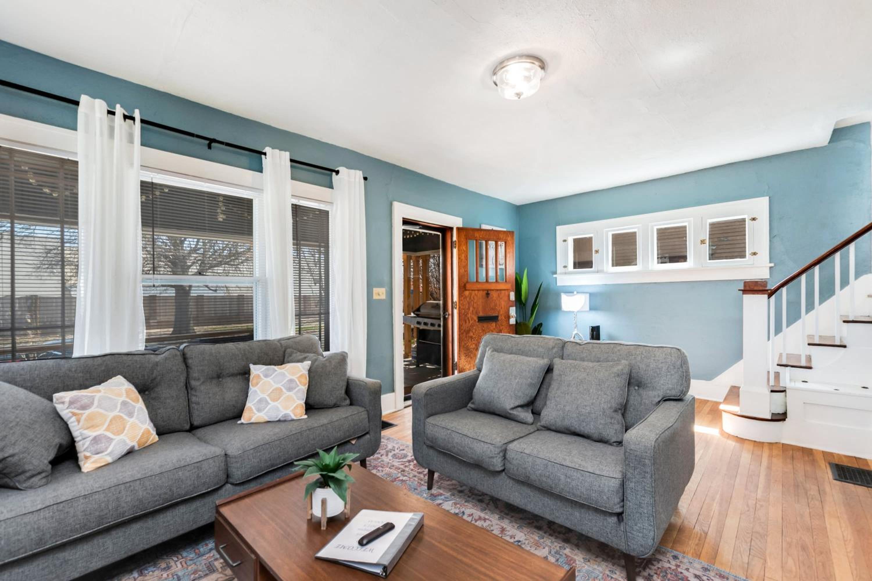 Family Room photo 1