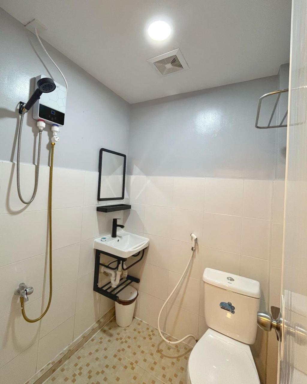 Deluxe Family Room - Photo 5