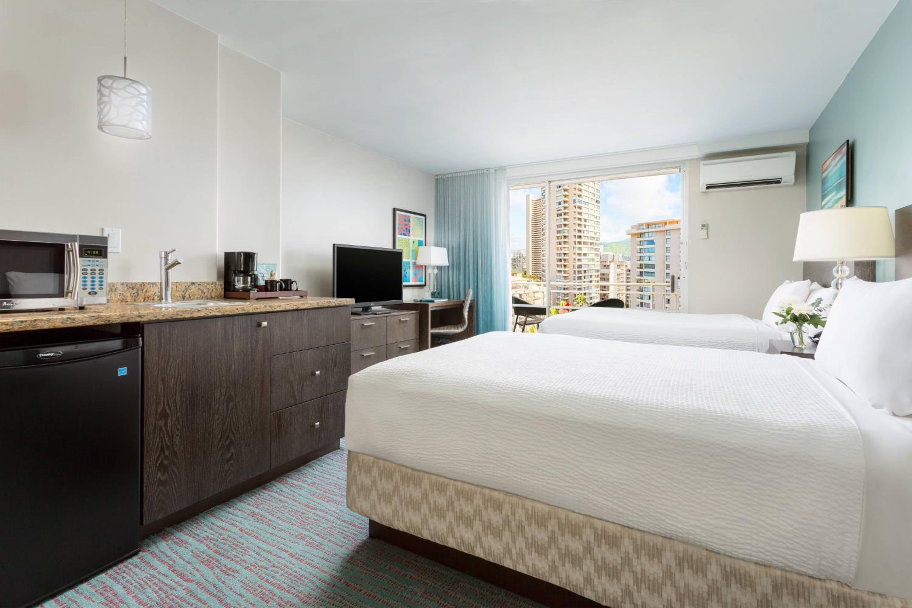 Deluxe Double Room with Two Double Beds - Photo 1