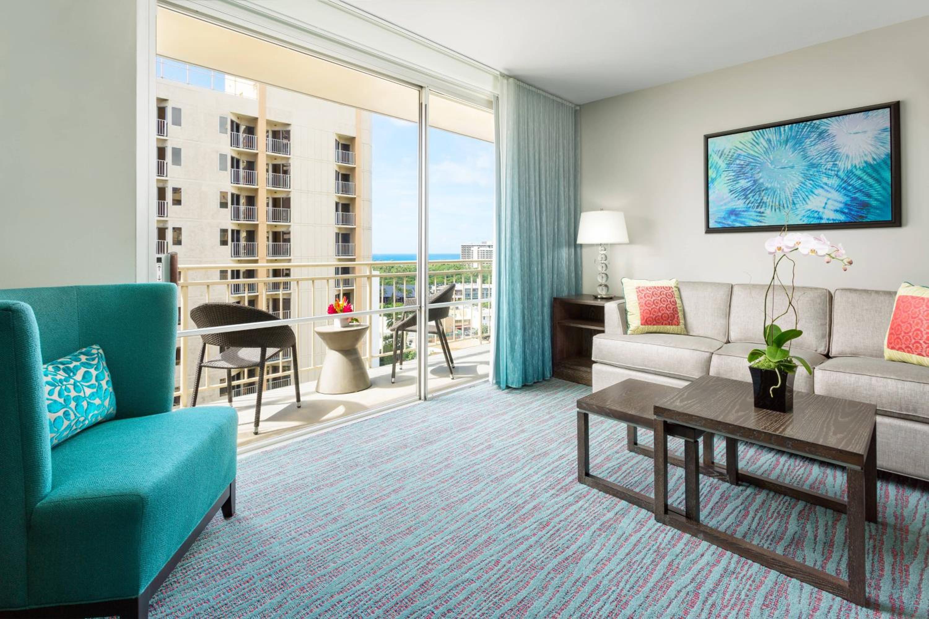 One-Bedroom Suite - Photo 1