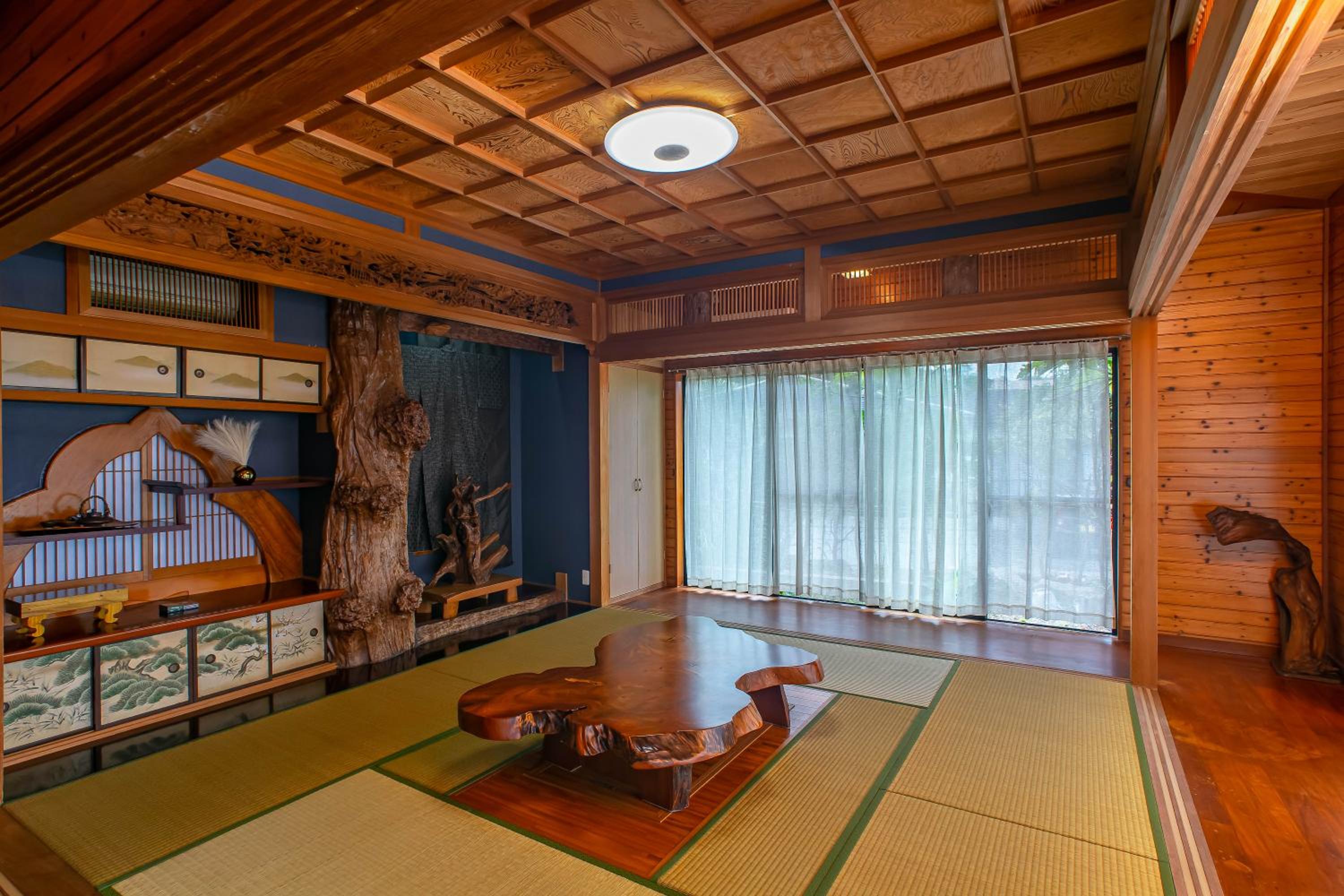 Three-Bedroom Villa photo 3
