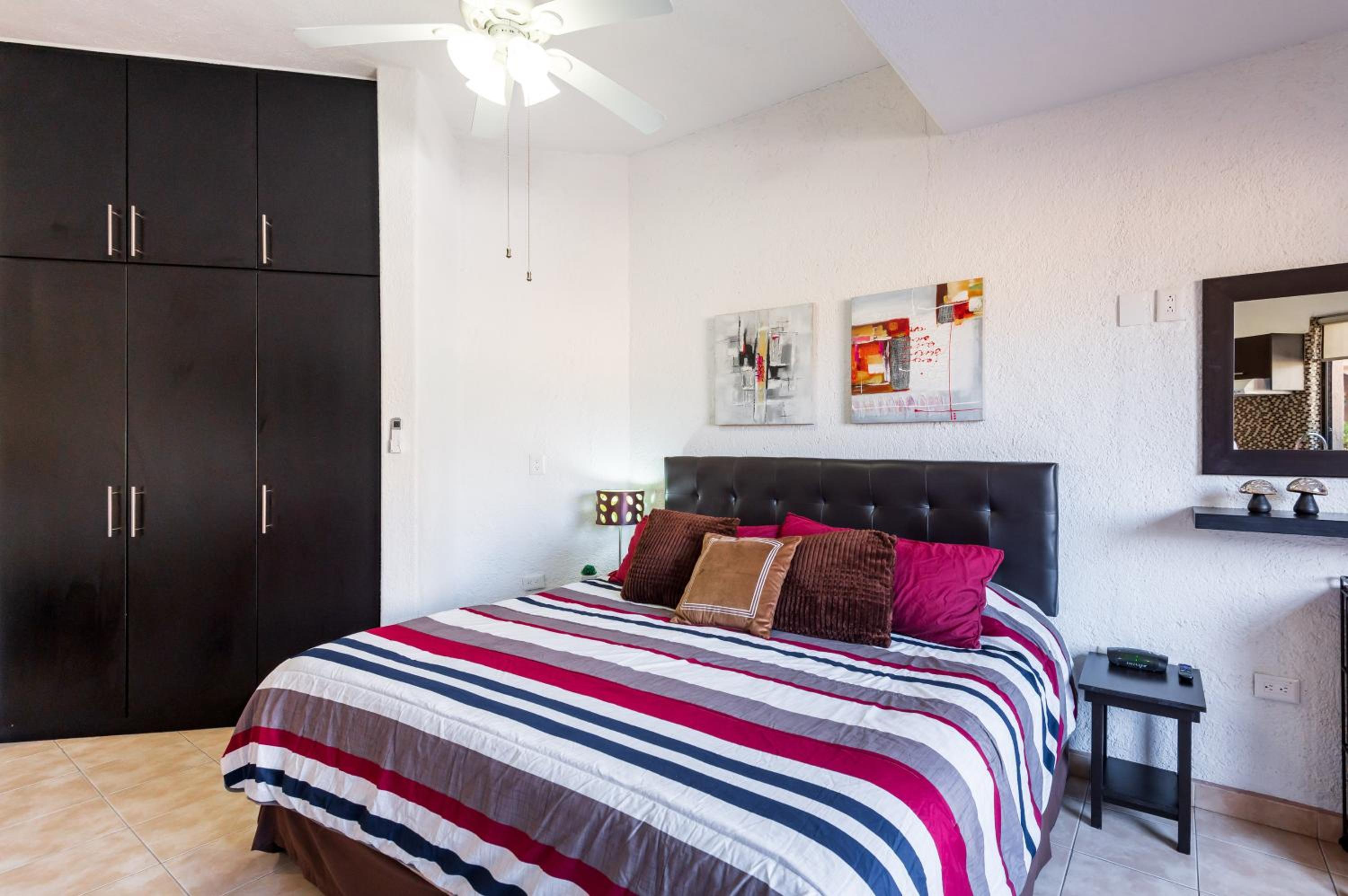 Studio de Luxe - Rue