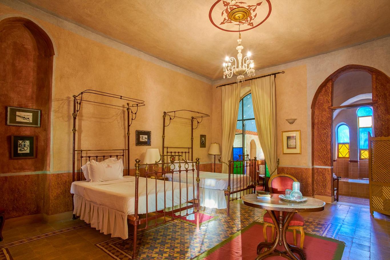 Signature Suite