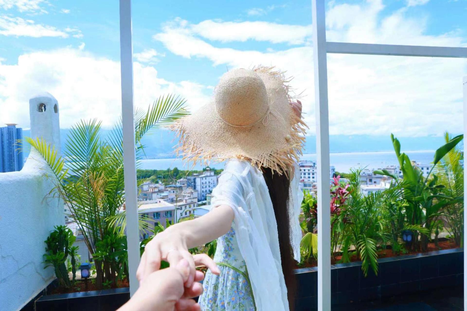 Deluxe Double Room with Sea View photo 3