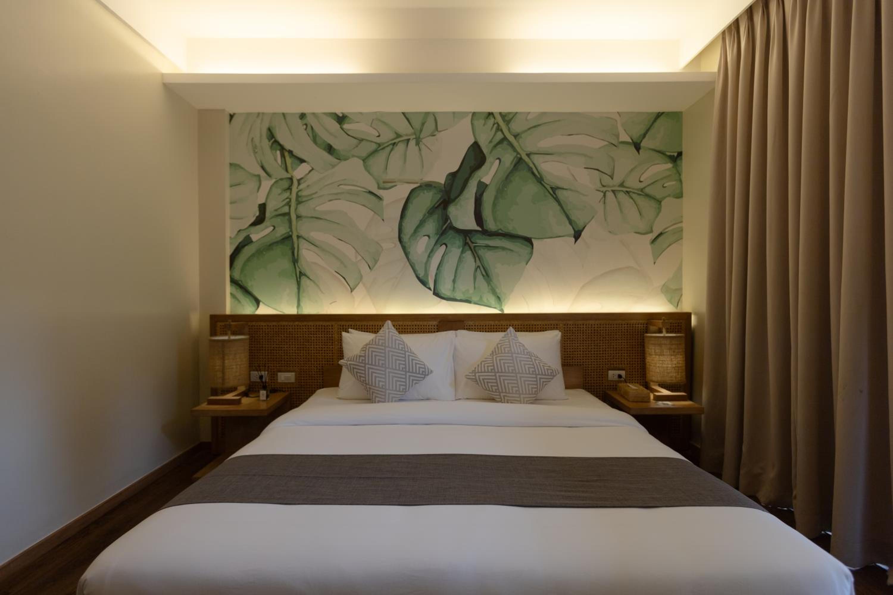 Deluxe Room - Photo 4