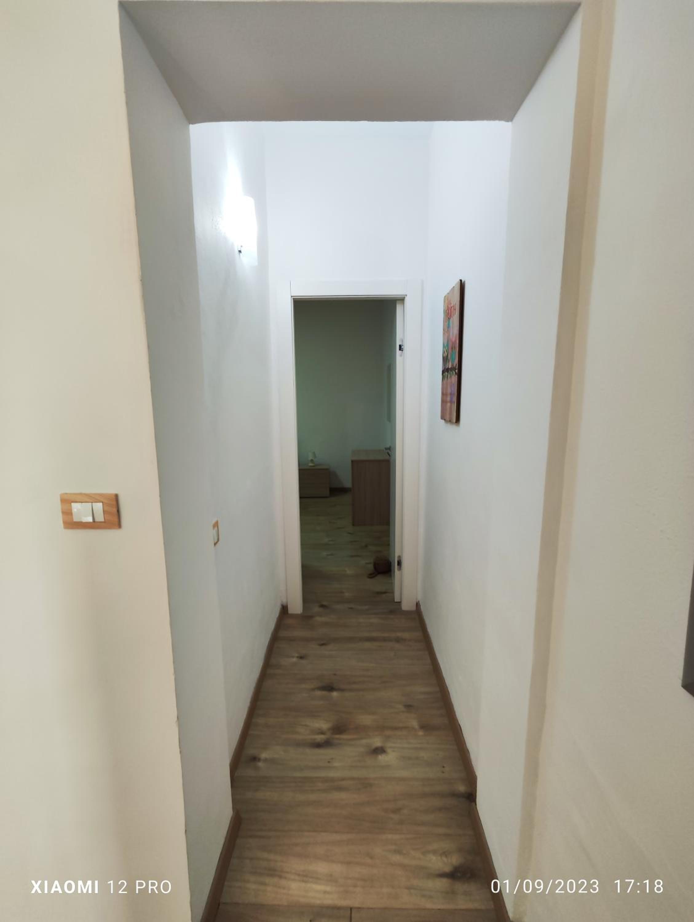 One-Bedroom House photo 1