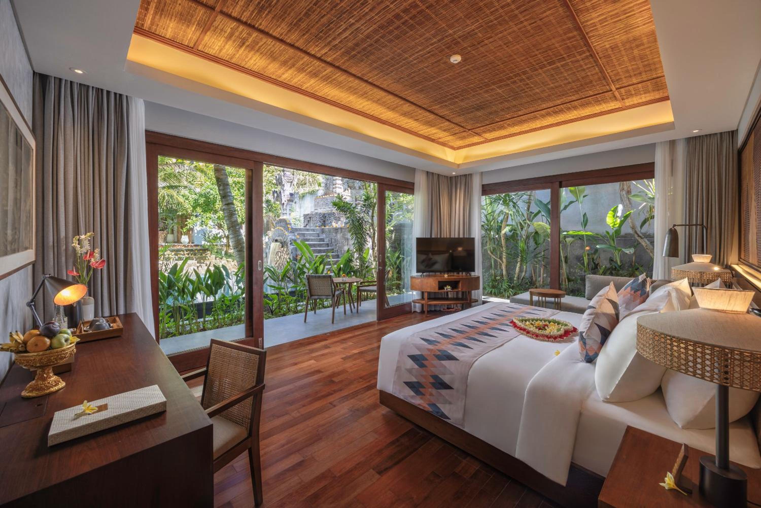 Suite with Garden View and Daily Afternoon Tea  - Photo 2
