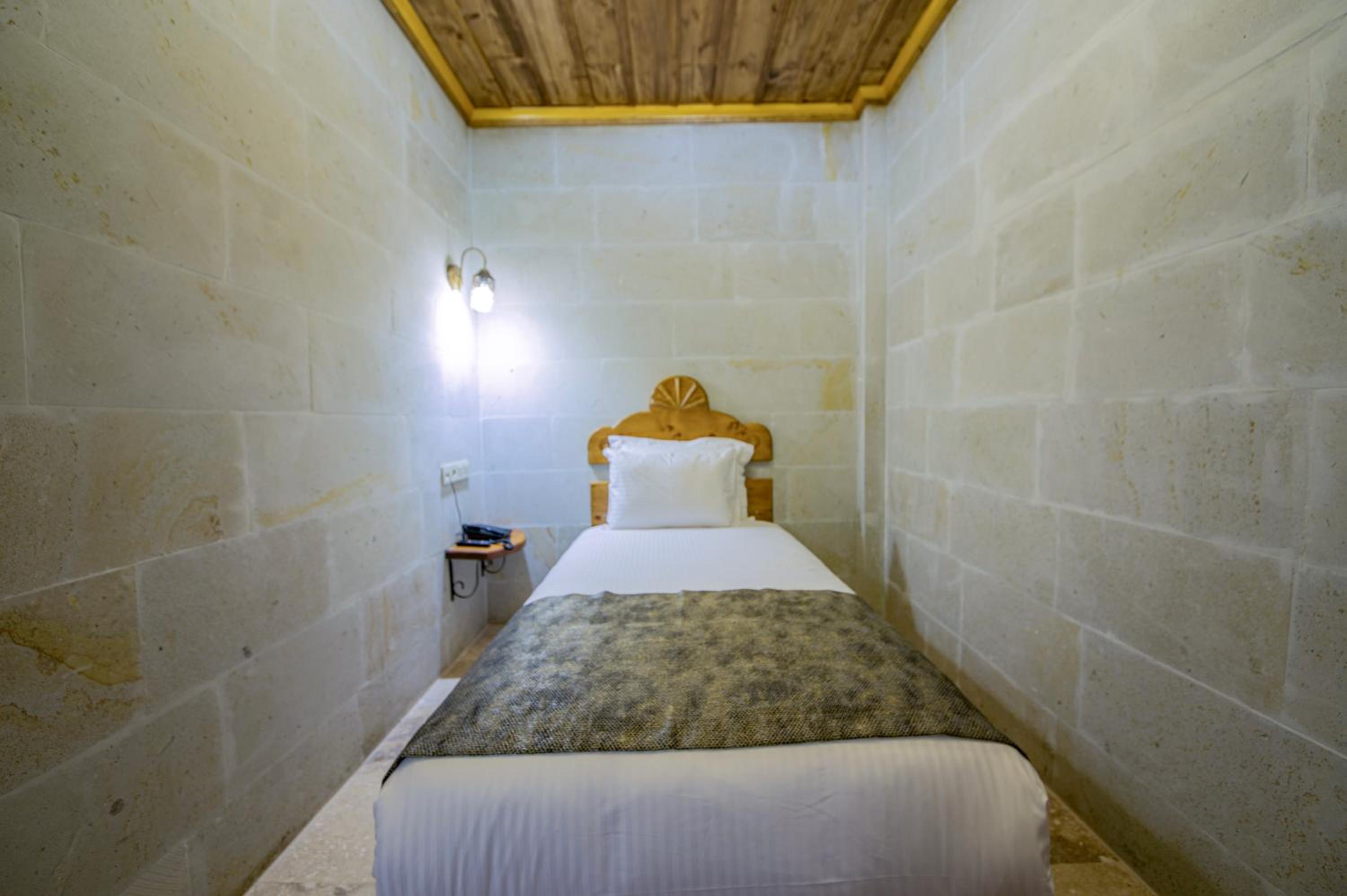 Budget Single Room photo 3