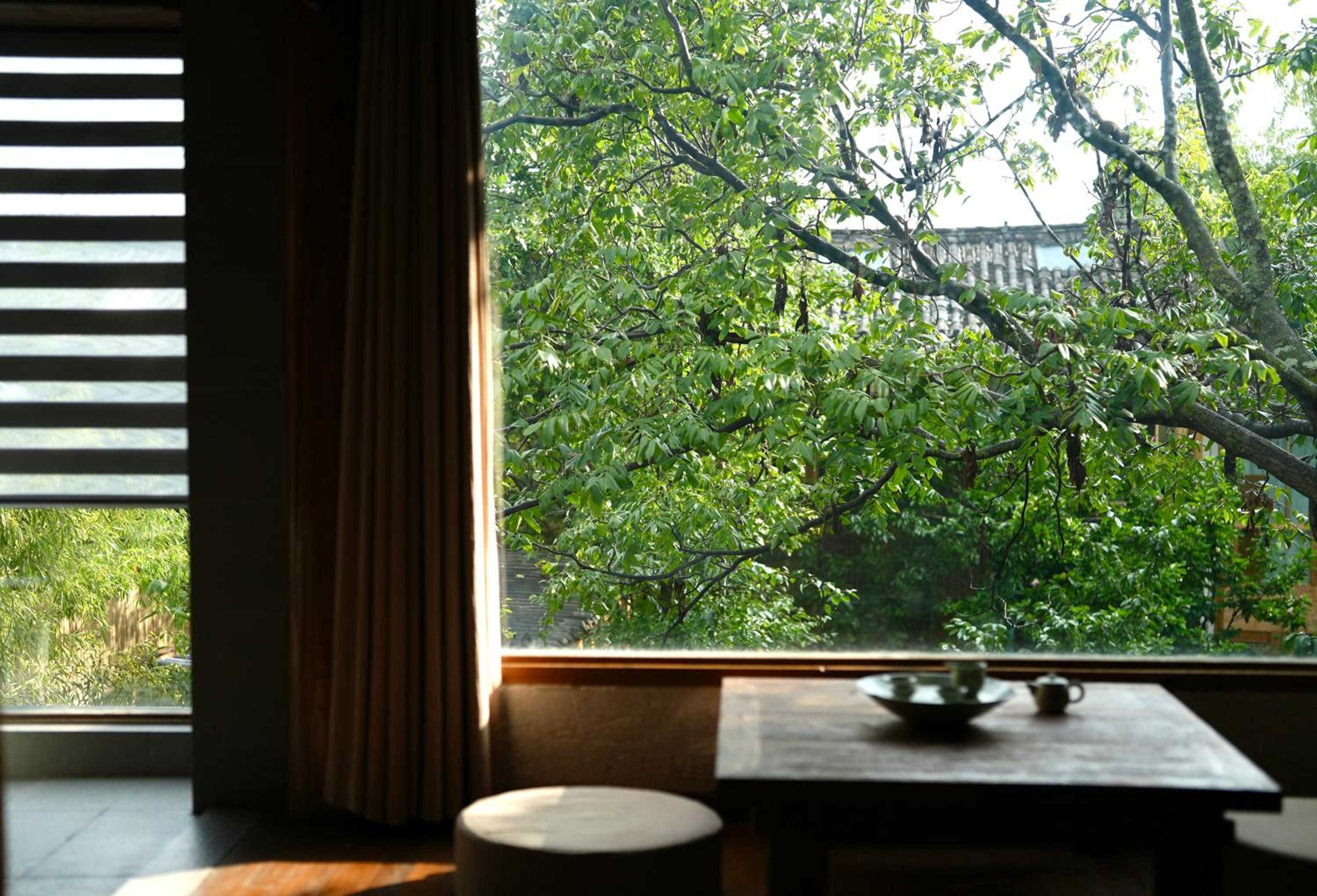 Queen Room with Garden View photo 3