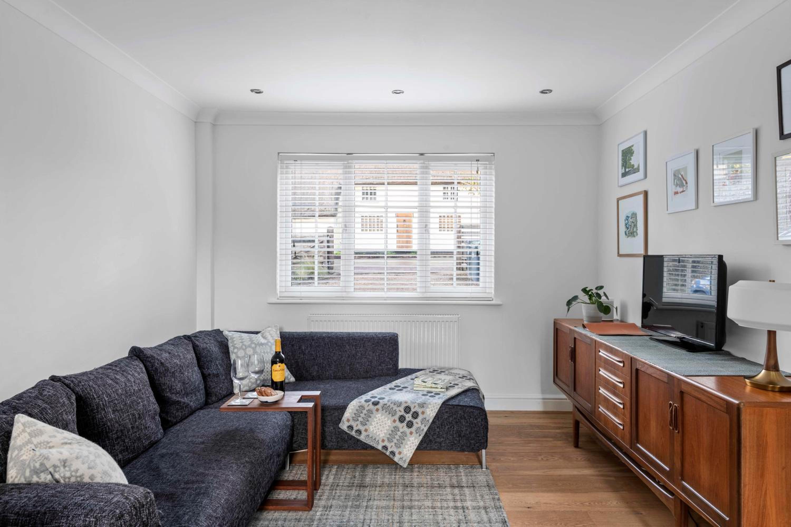 Two-Bedroom House photo 1