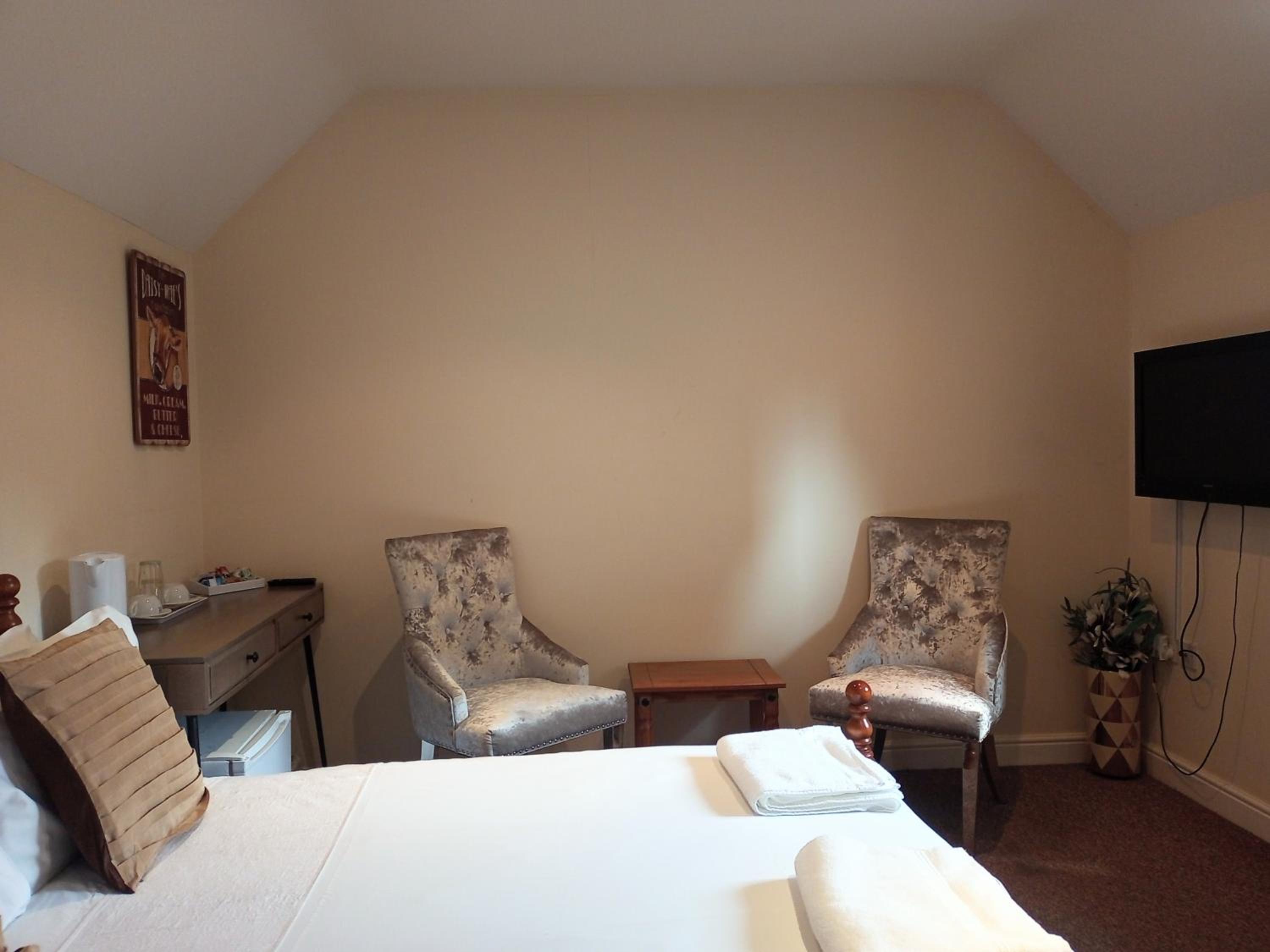 Family Room photo 3