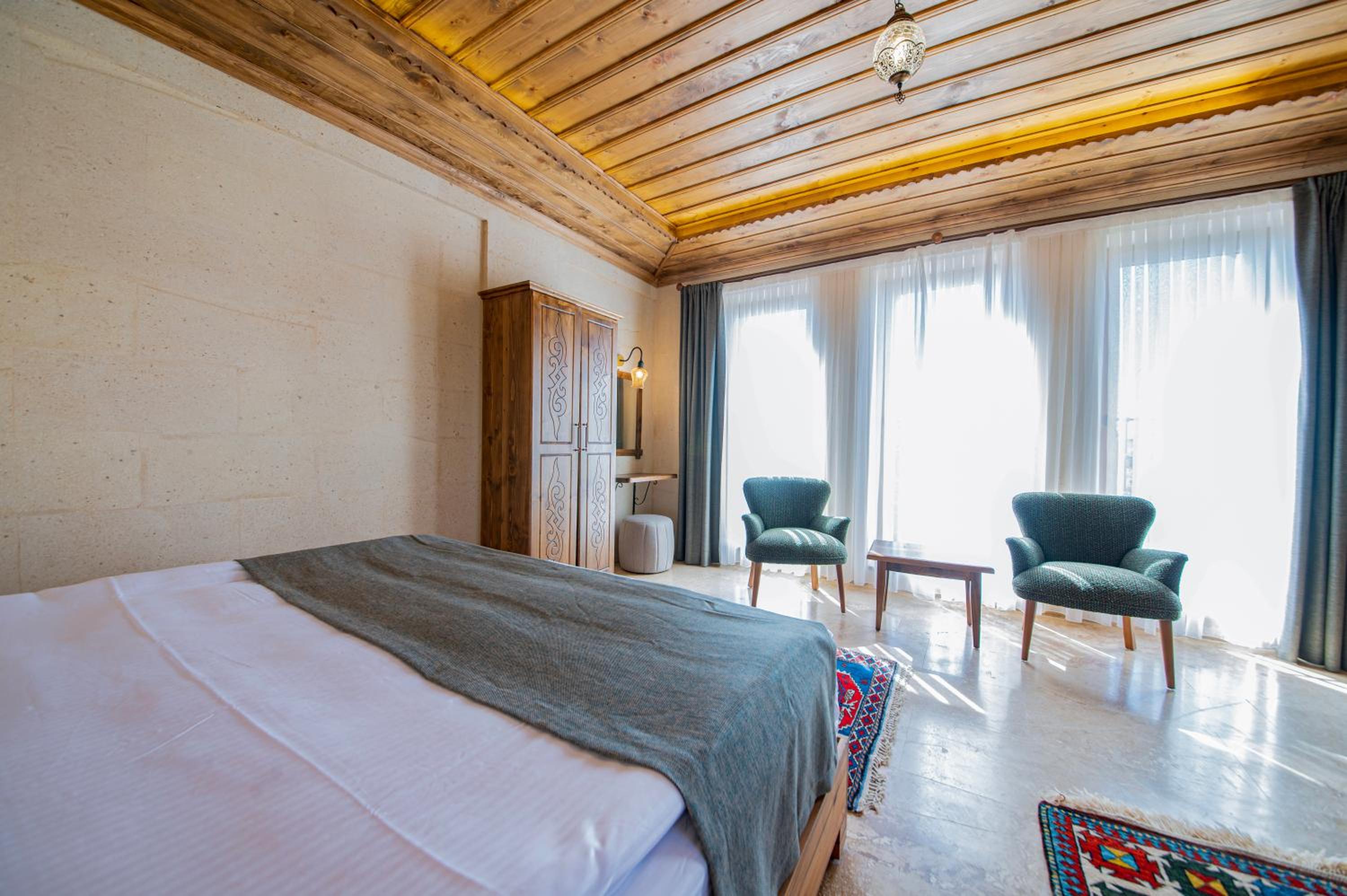 Superior Double Room photo 2