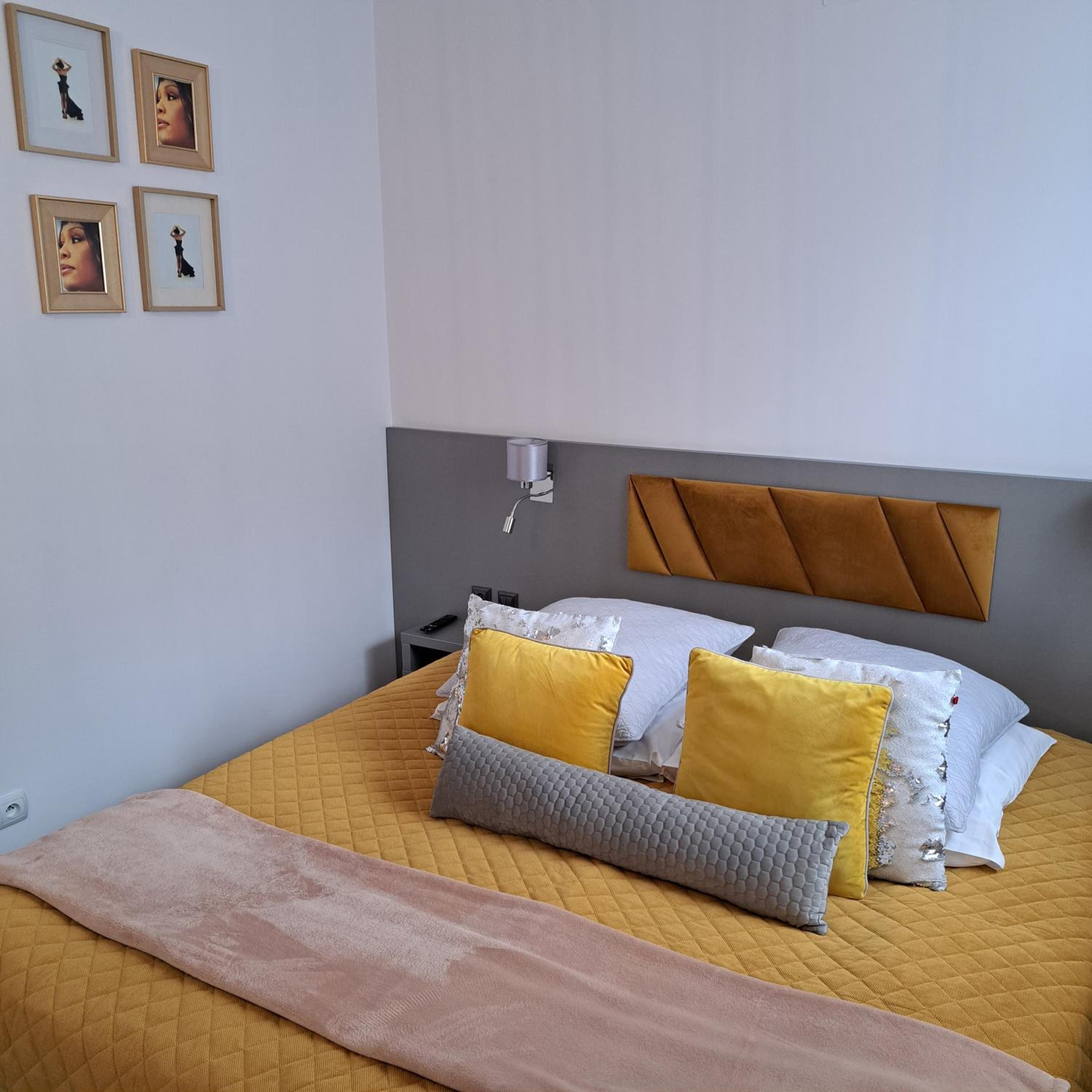 Superior Double Room - Photo 2