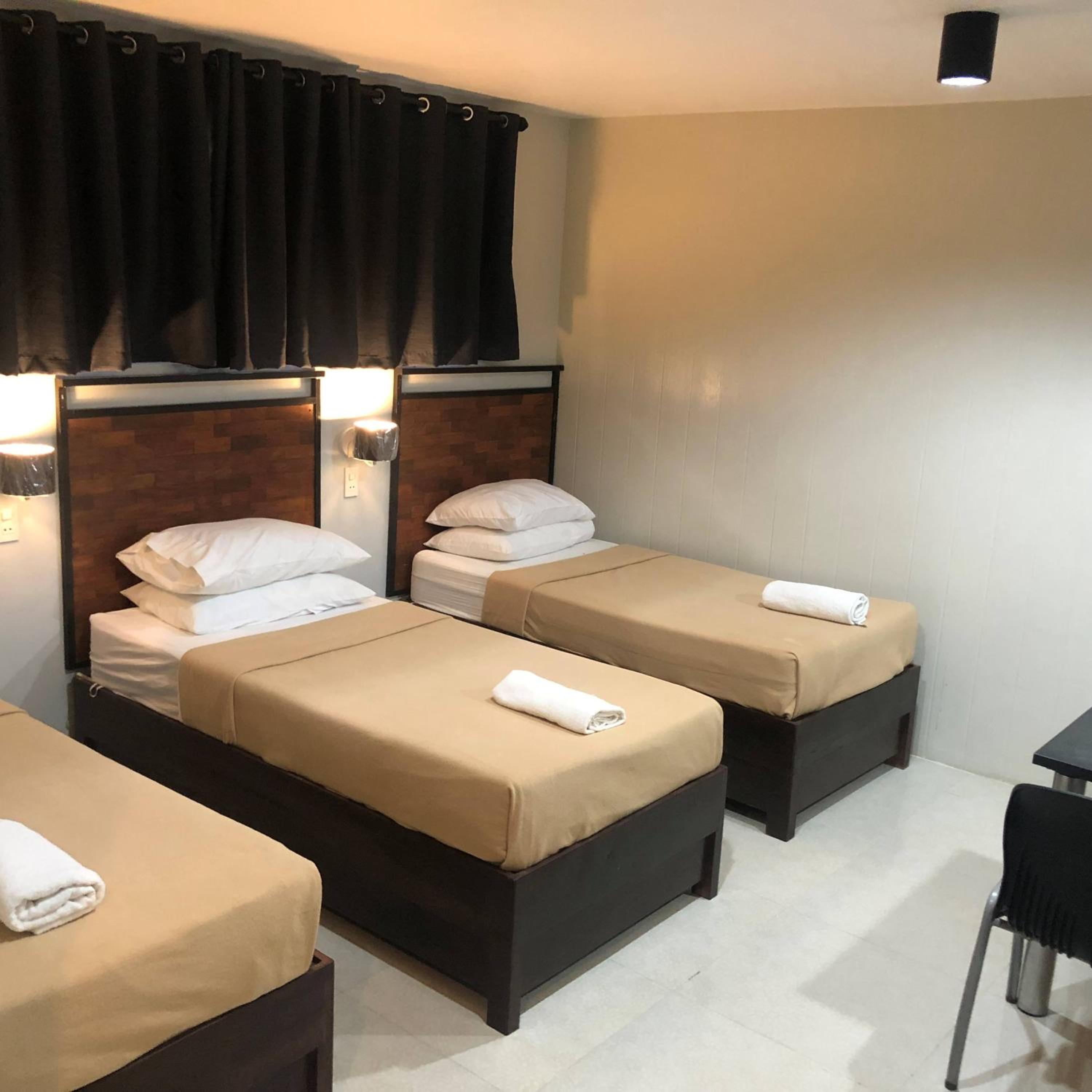 Deluxe Triple Room photo 3