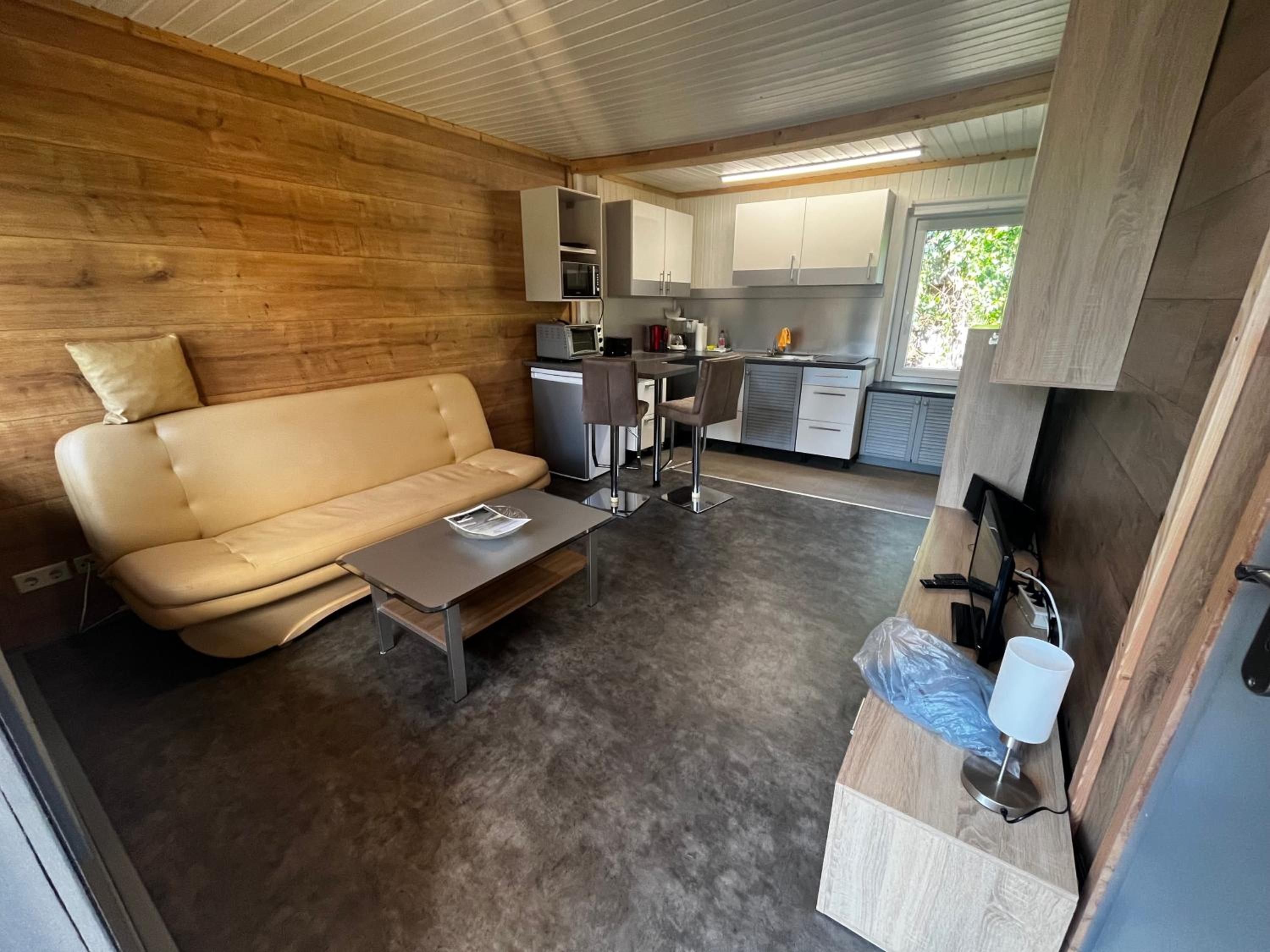 Two-Bedroom House photo 2