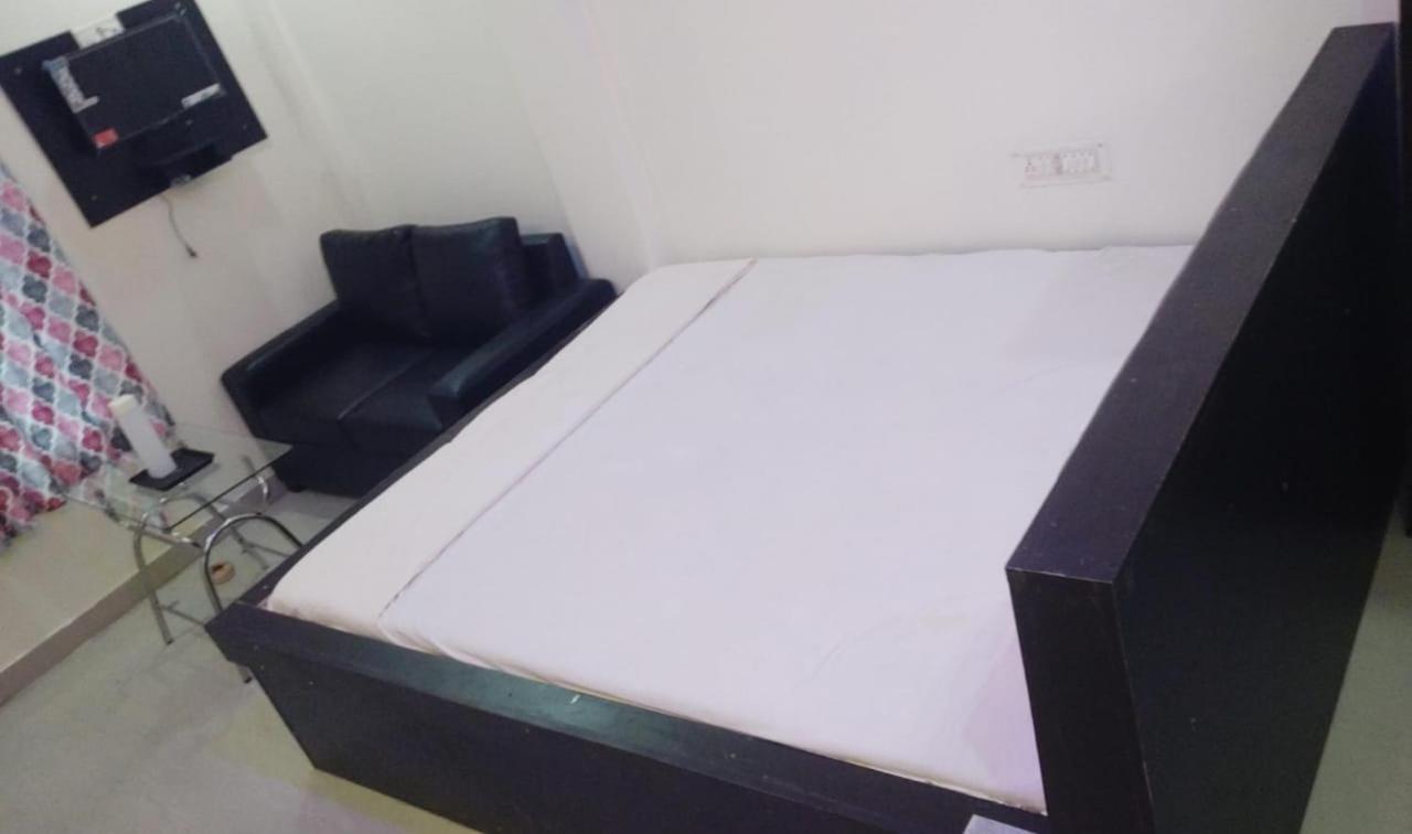 Budget Twin Room photo 2
