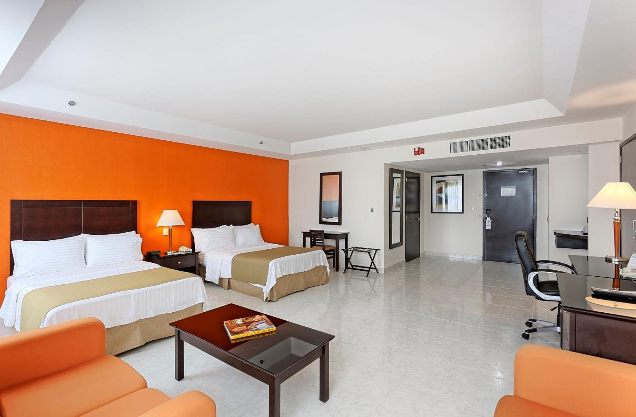 Standard Double Room with Two Double Beds - Photo 5