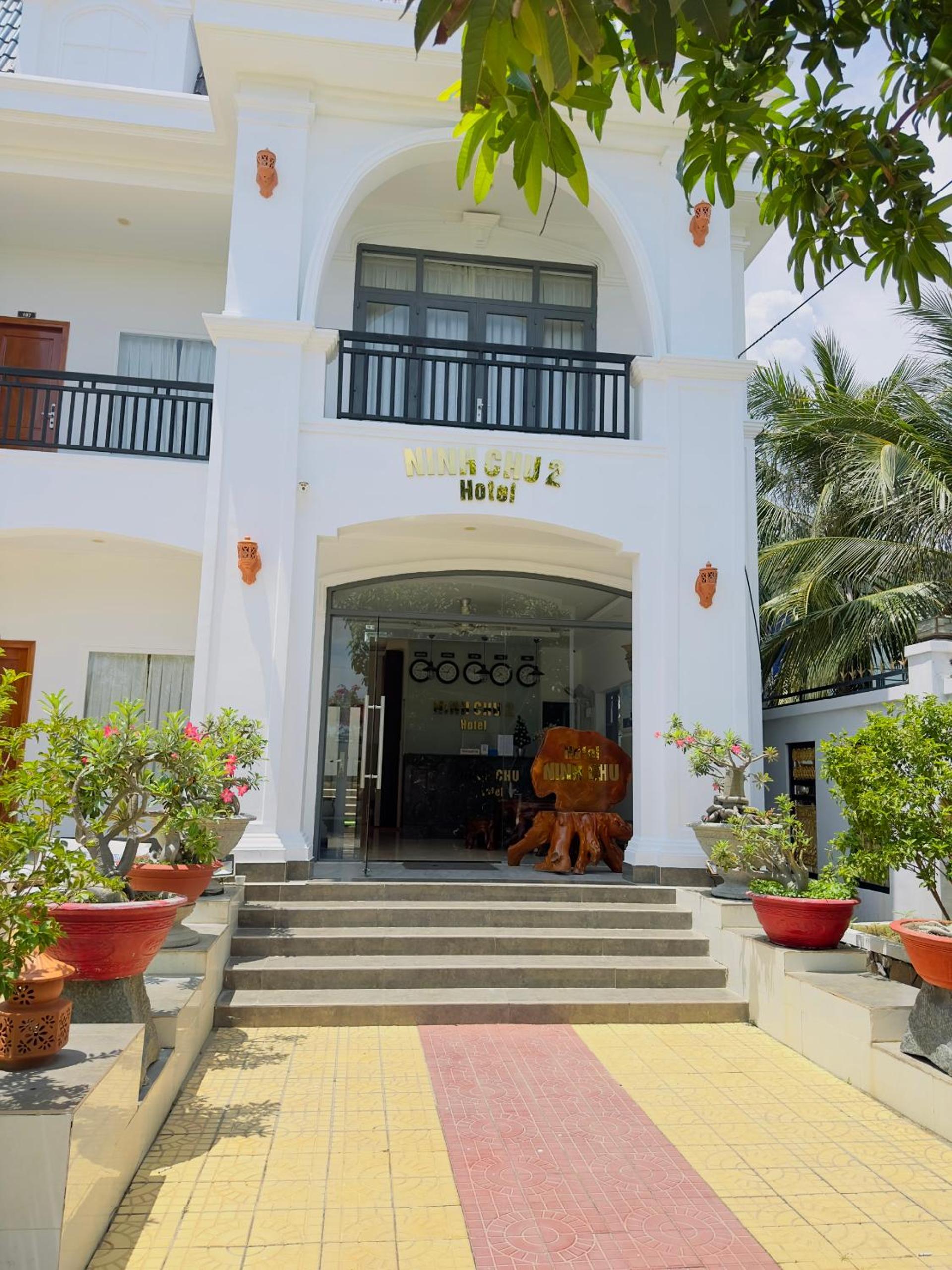Standard Double Room - Photo 14
