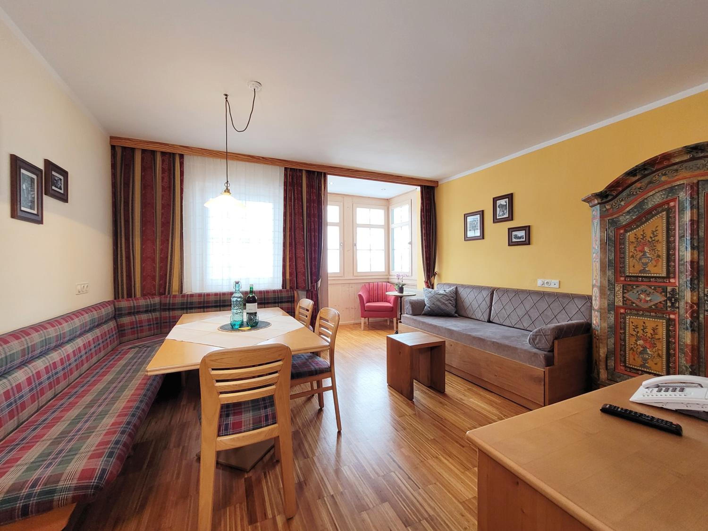 Three-Bedroom Apartment photo 1
