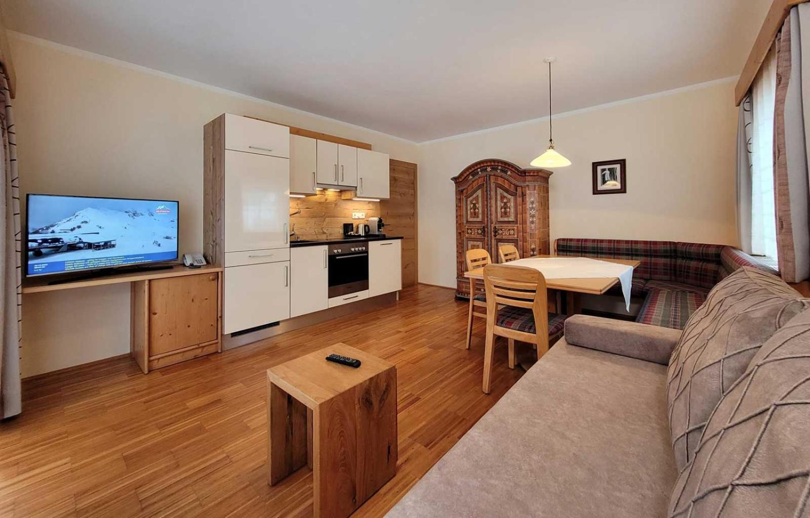 Two-Bedroom Apartment photo 3