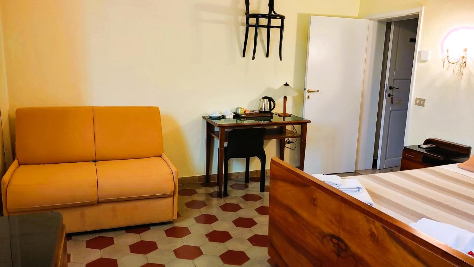 Classic Triple Room