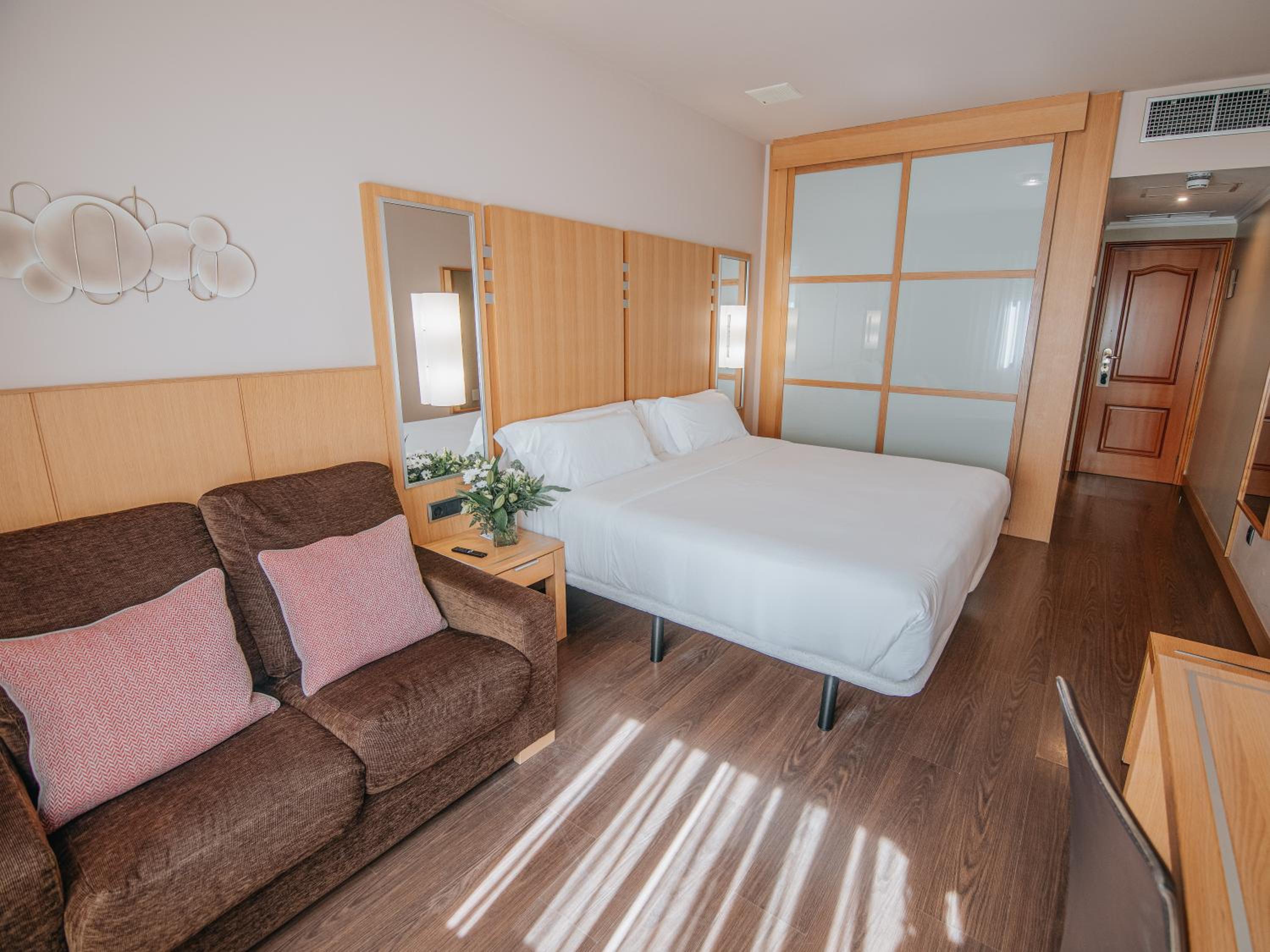 Habitación Doble (sin vistas al mar) 1 o 2 camas photo 2